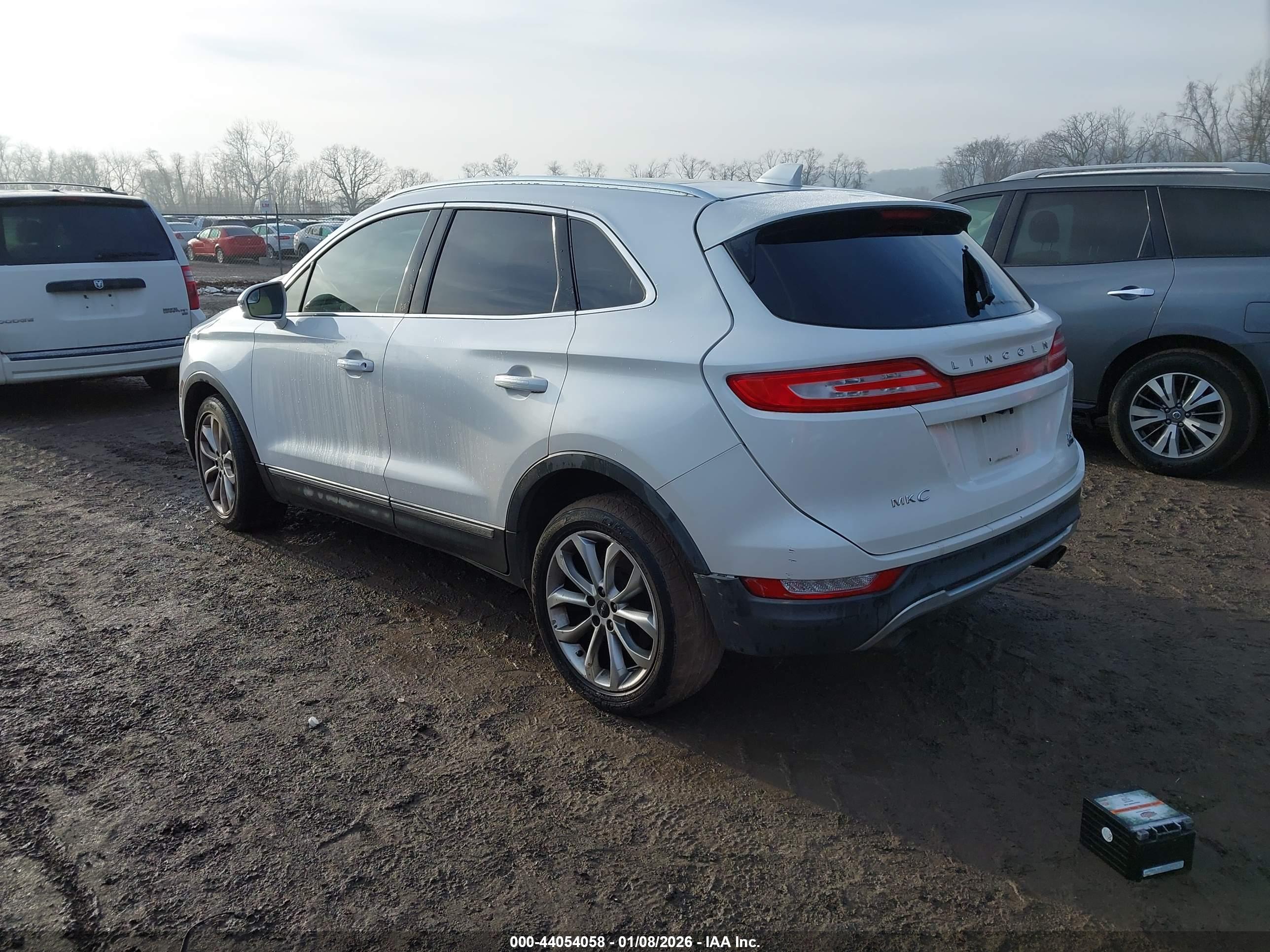 LINCOLN MKC image 3