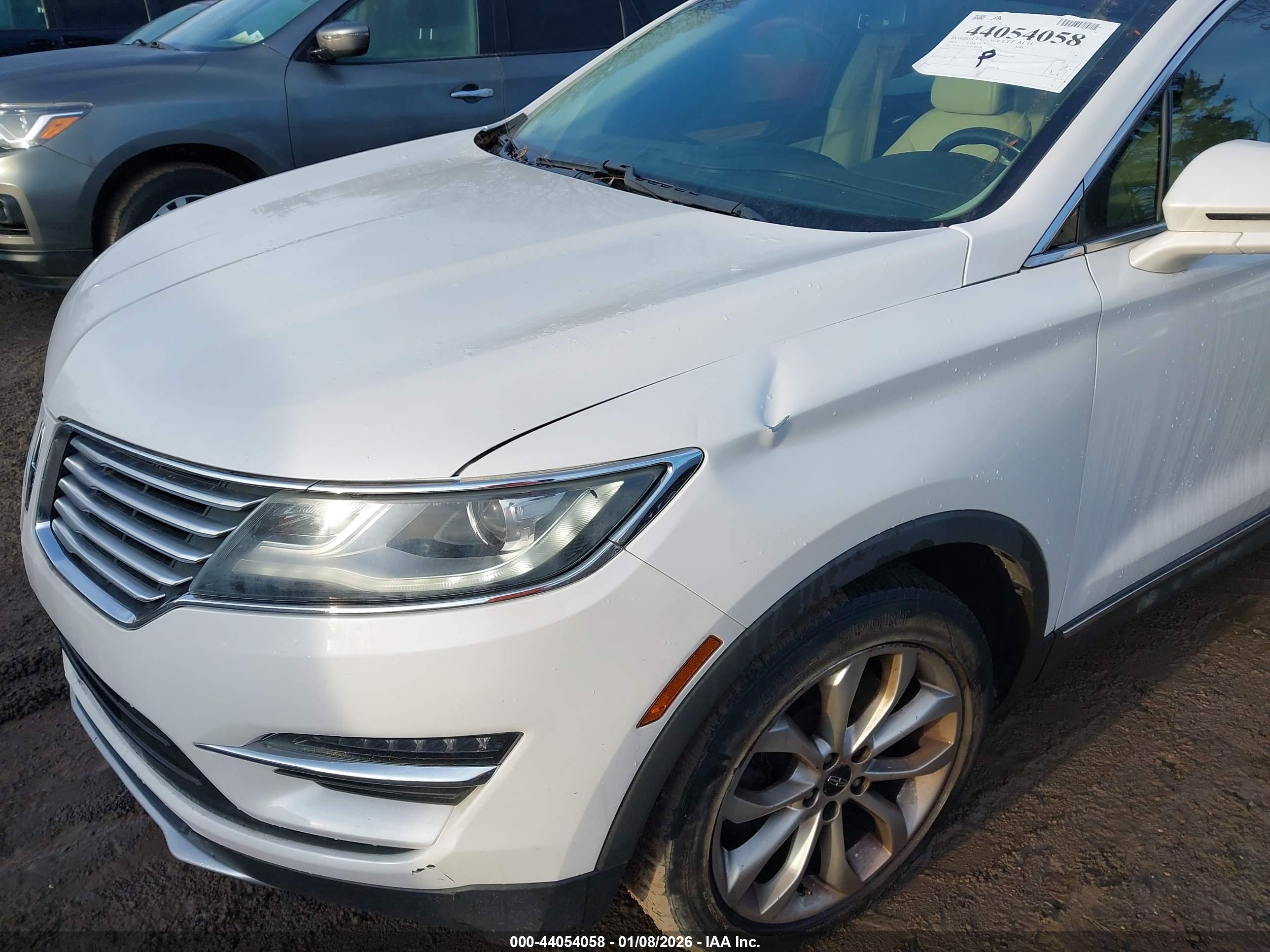 LINCOLN MKC image 6