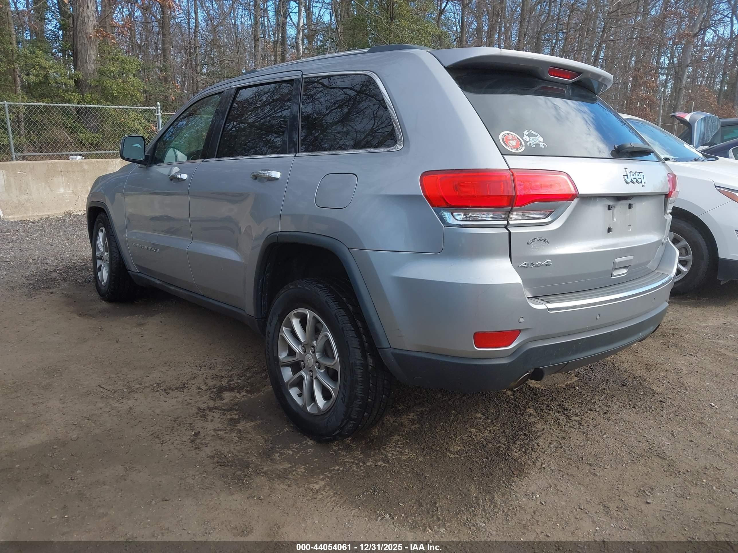 JEEP GRAND image 3