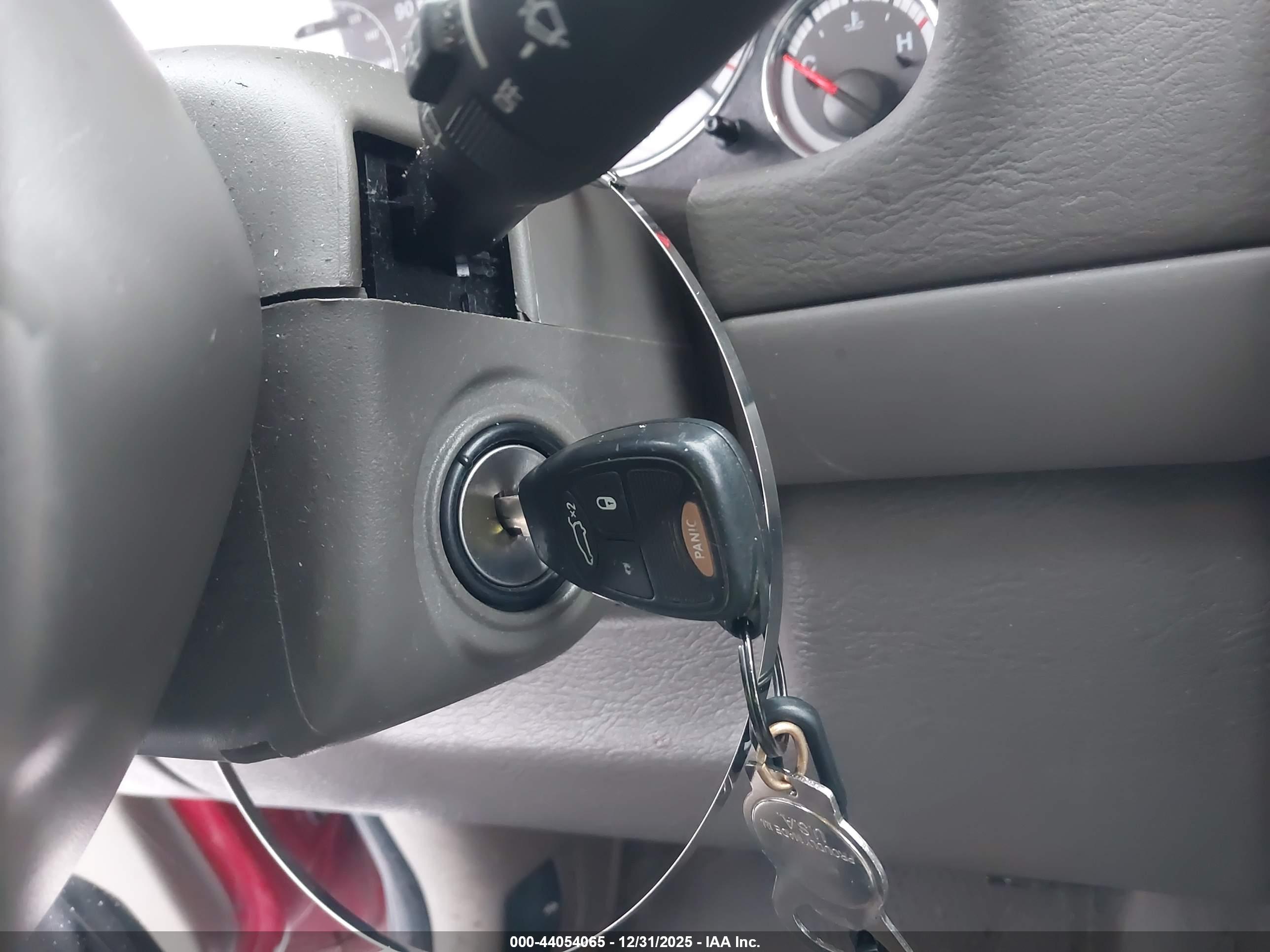 JEEP LIBERTY image 11