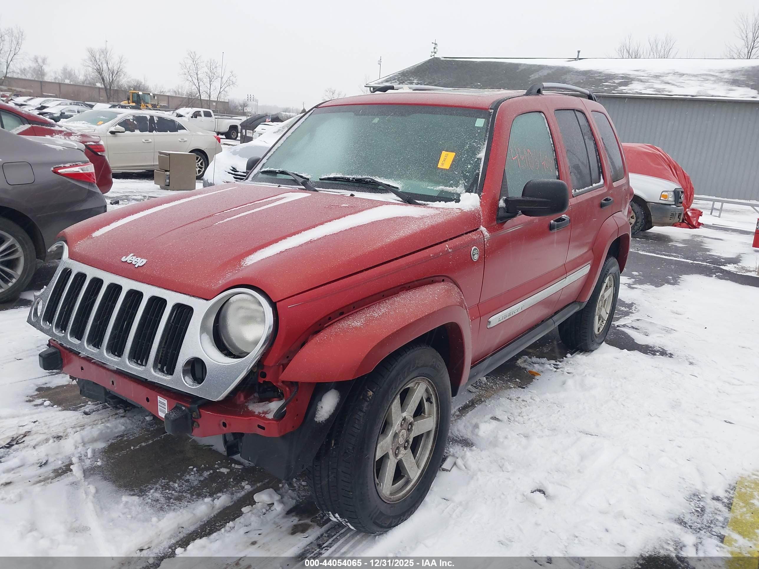 JEEP LIBERTY image 2