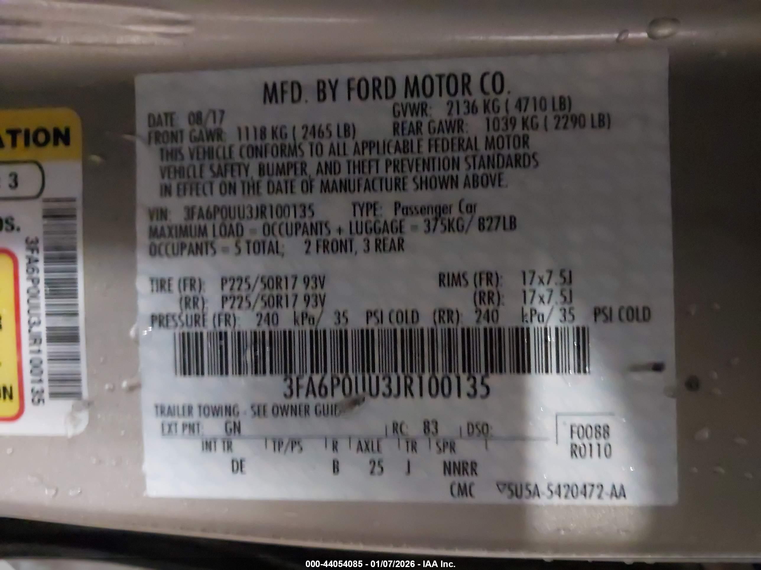 FORD FUSION image 9
