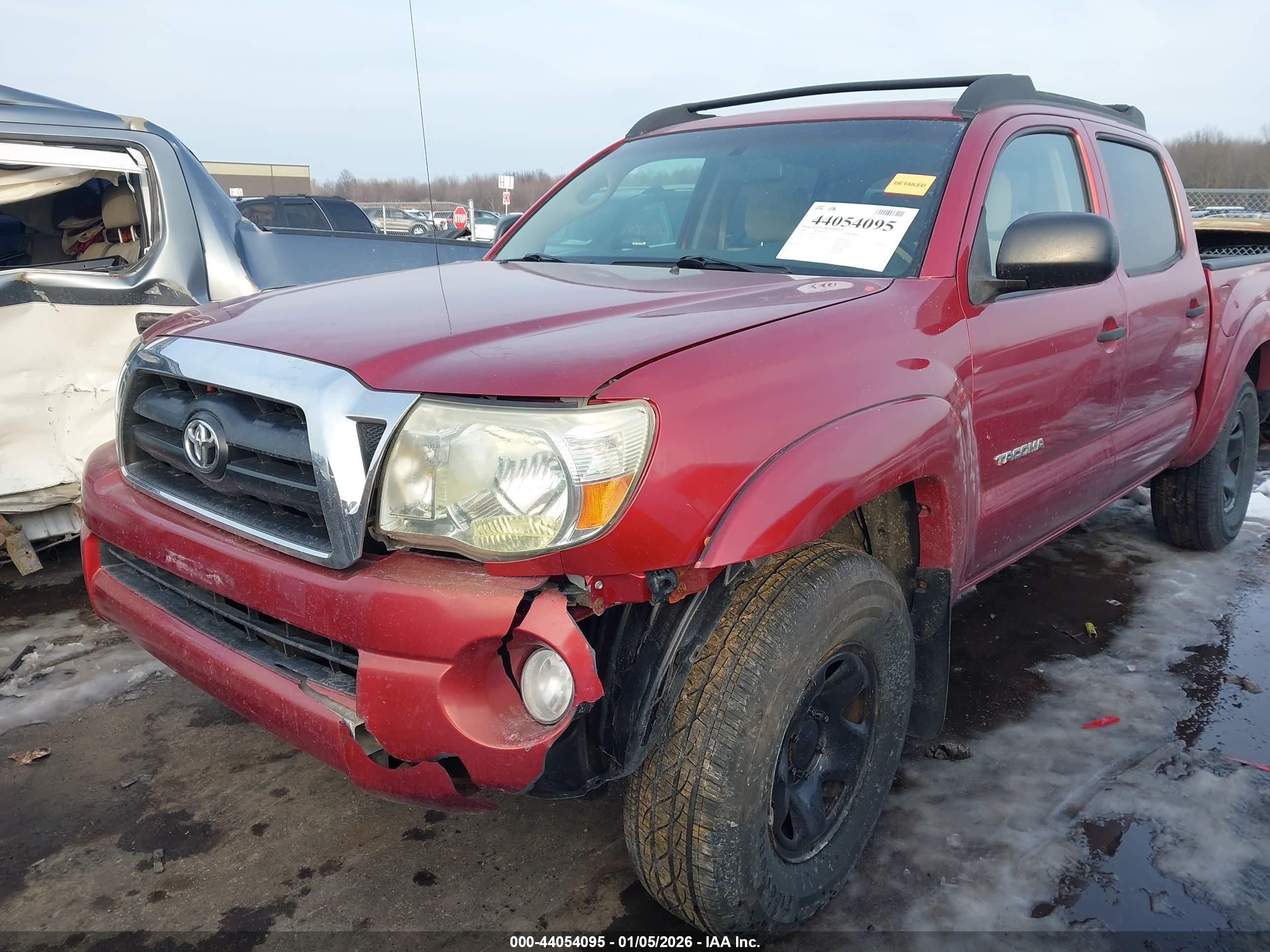 TOYOTA TACOMA image 6