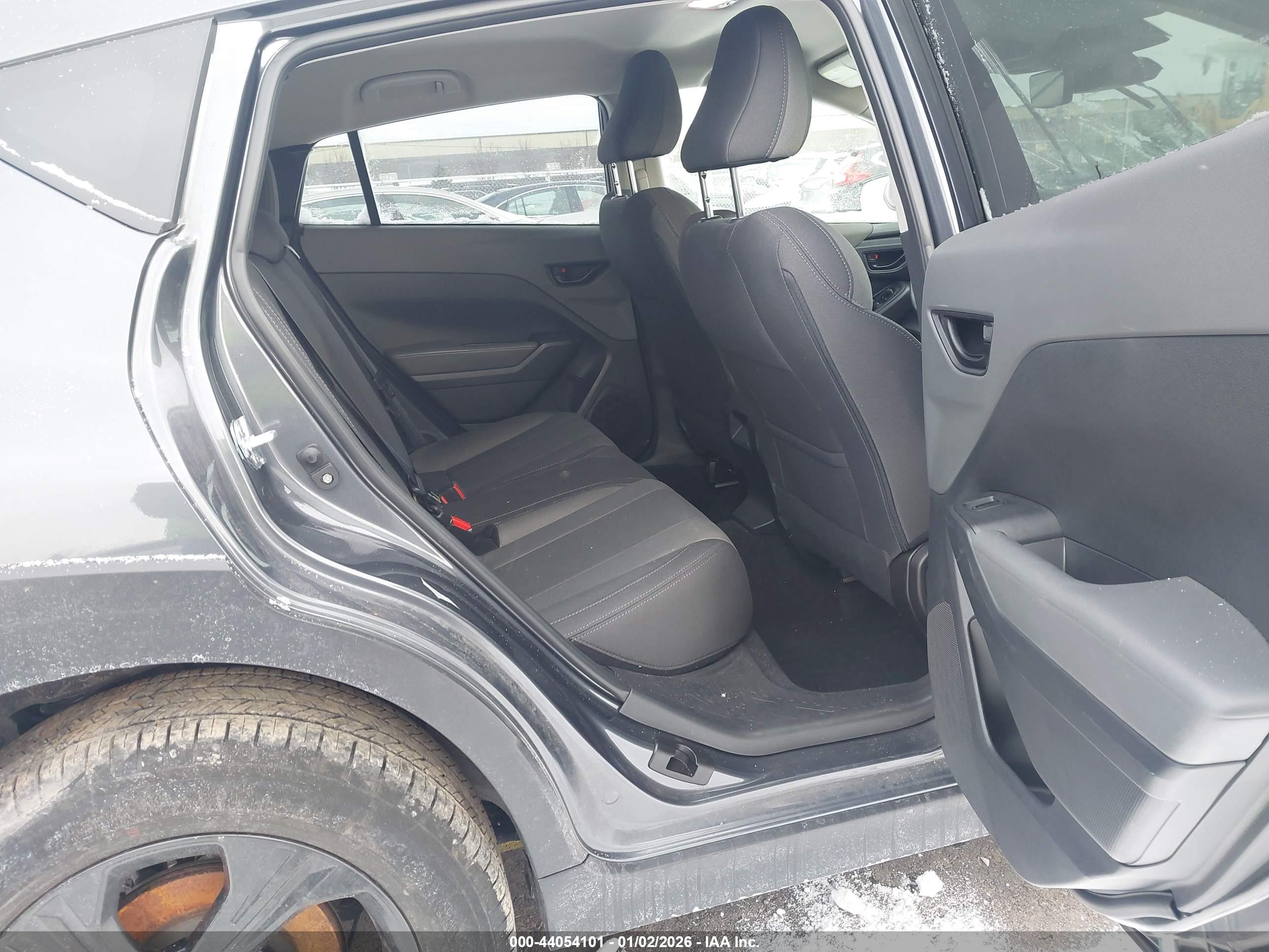 SUBARU CROSSTREK image 8