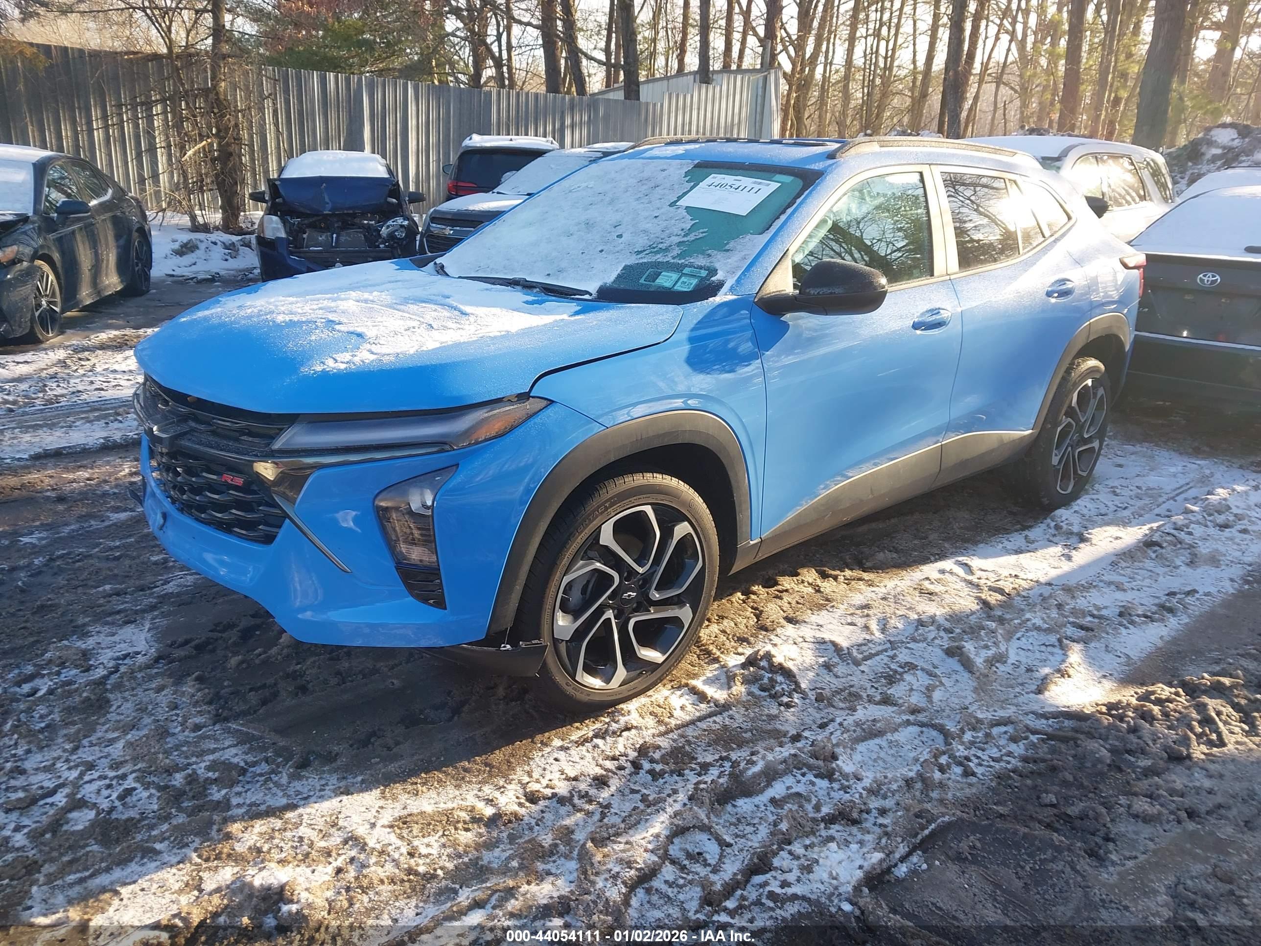 CHEVROLET TRAX image 2