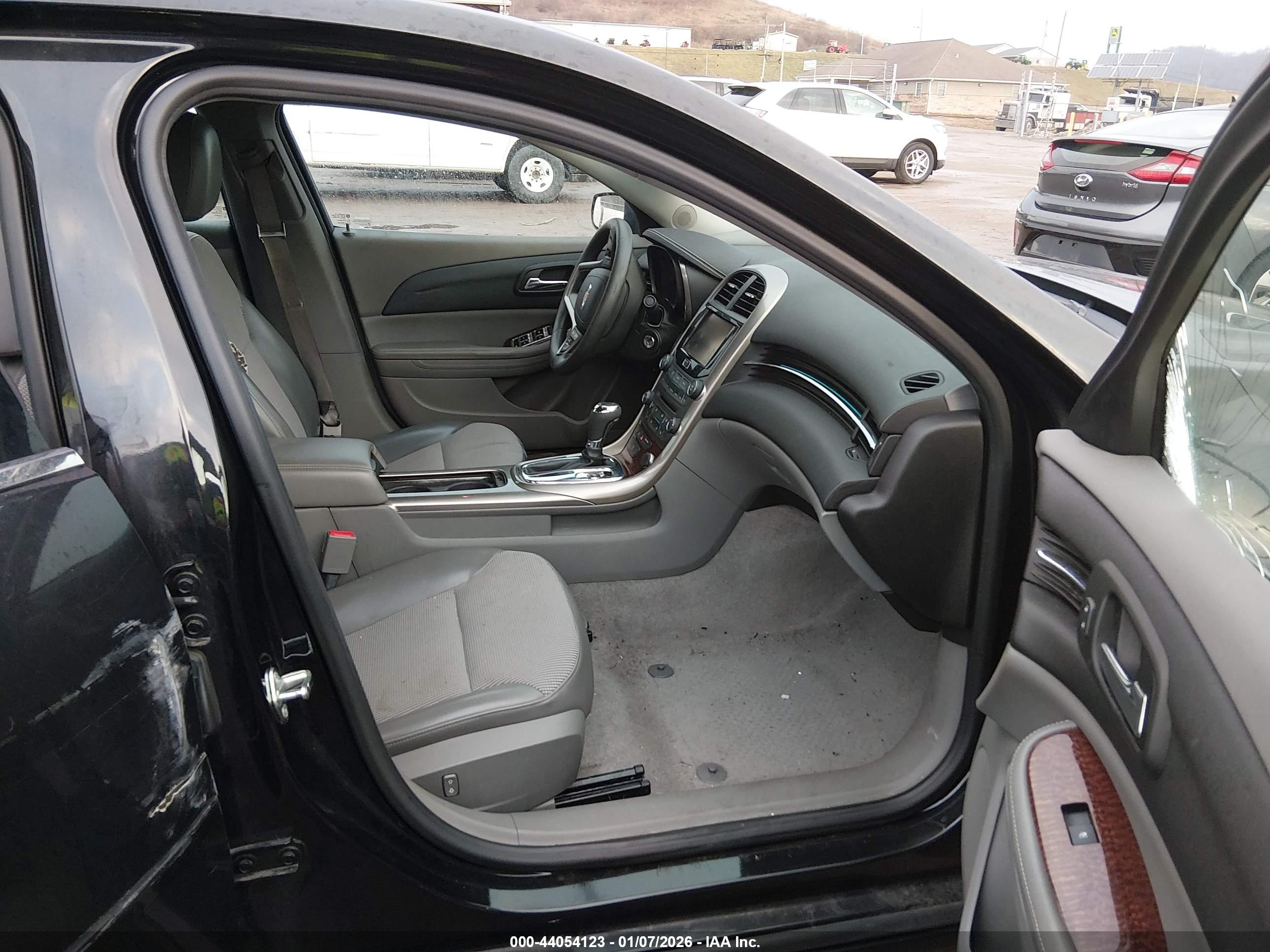 CHEVROLET MALIBU image 5