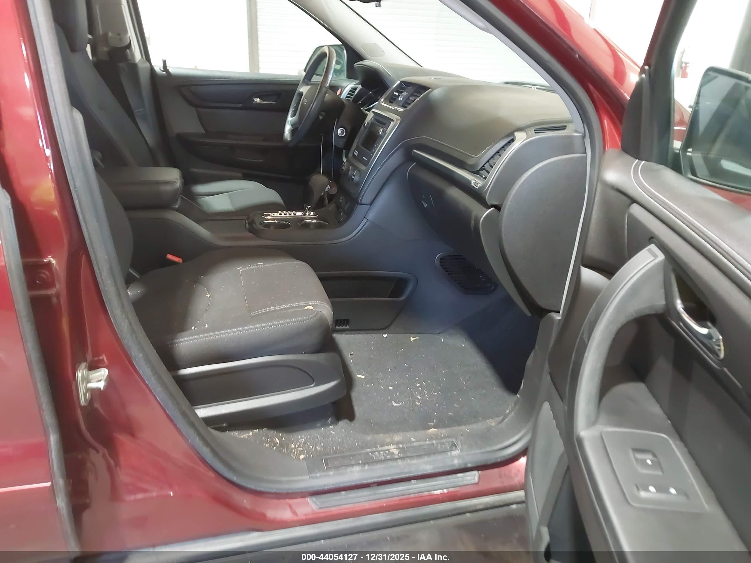 GMC ACADIA image 5