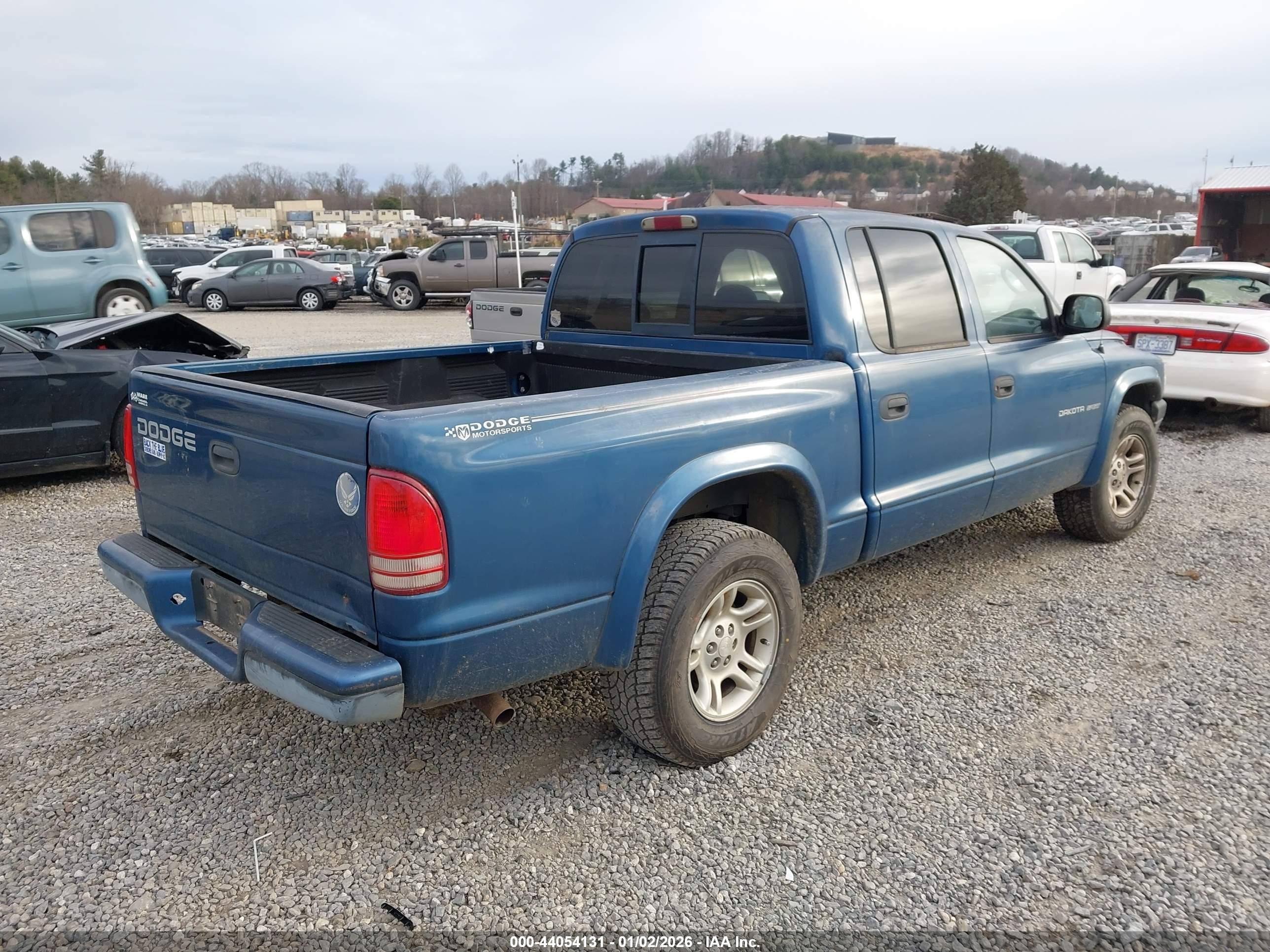 DODGE DAKOTA image 4