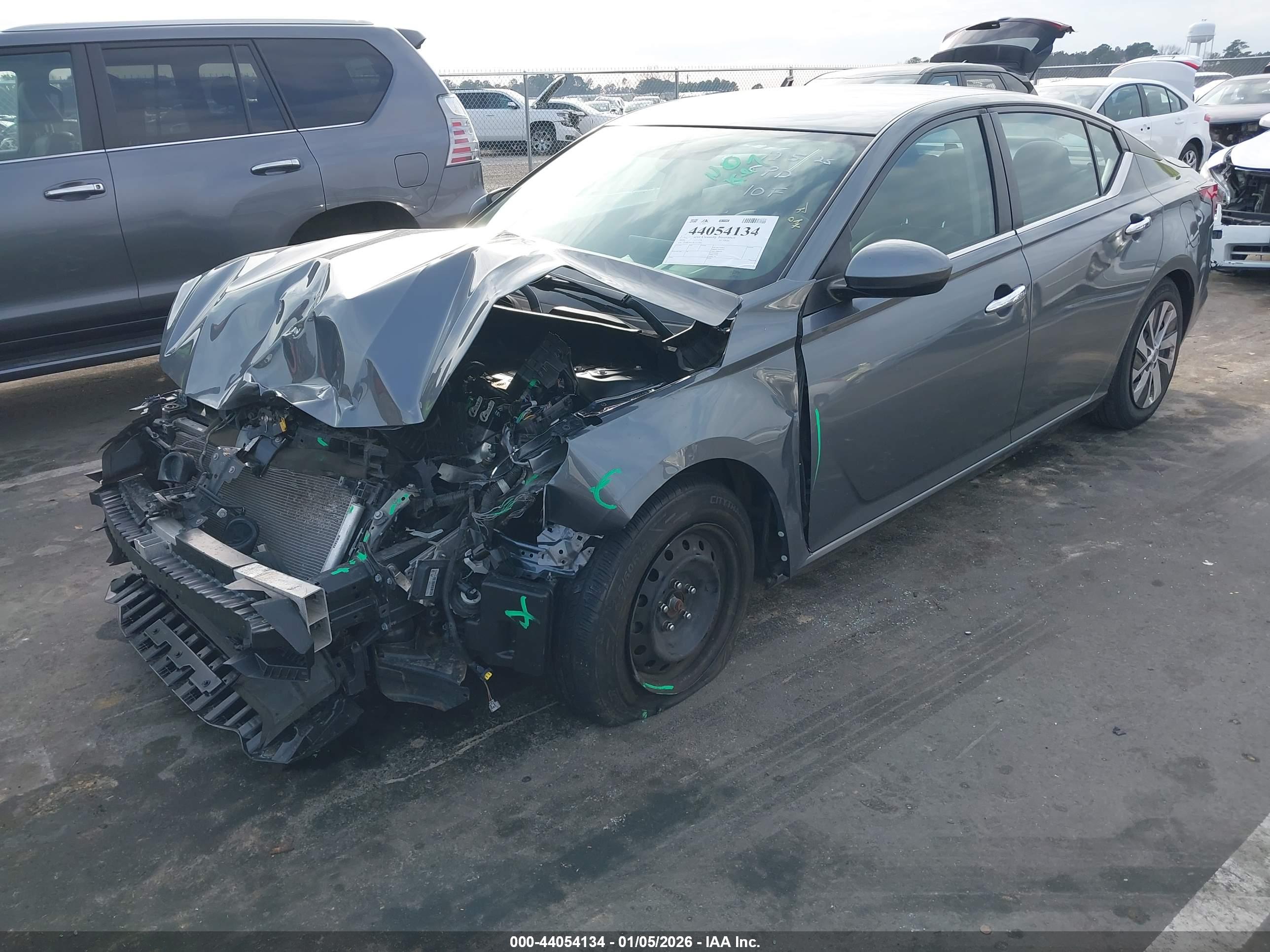 NISSAN ALTIMA image 2