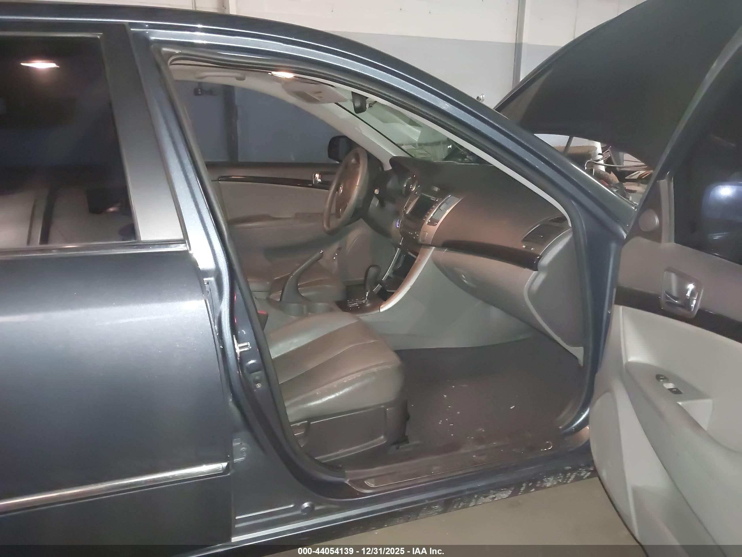HYUNDAI SONATA image 5