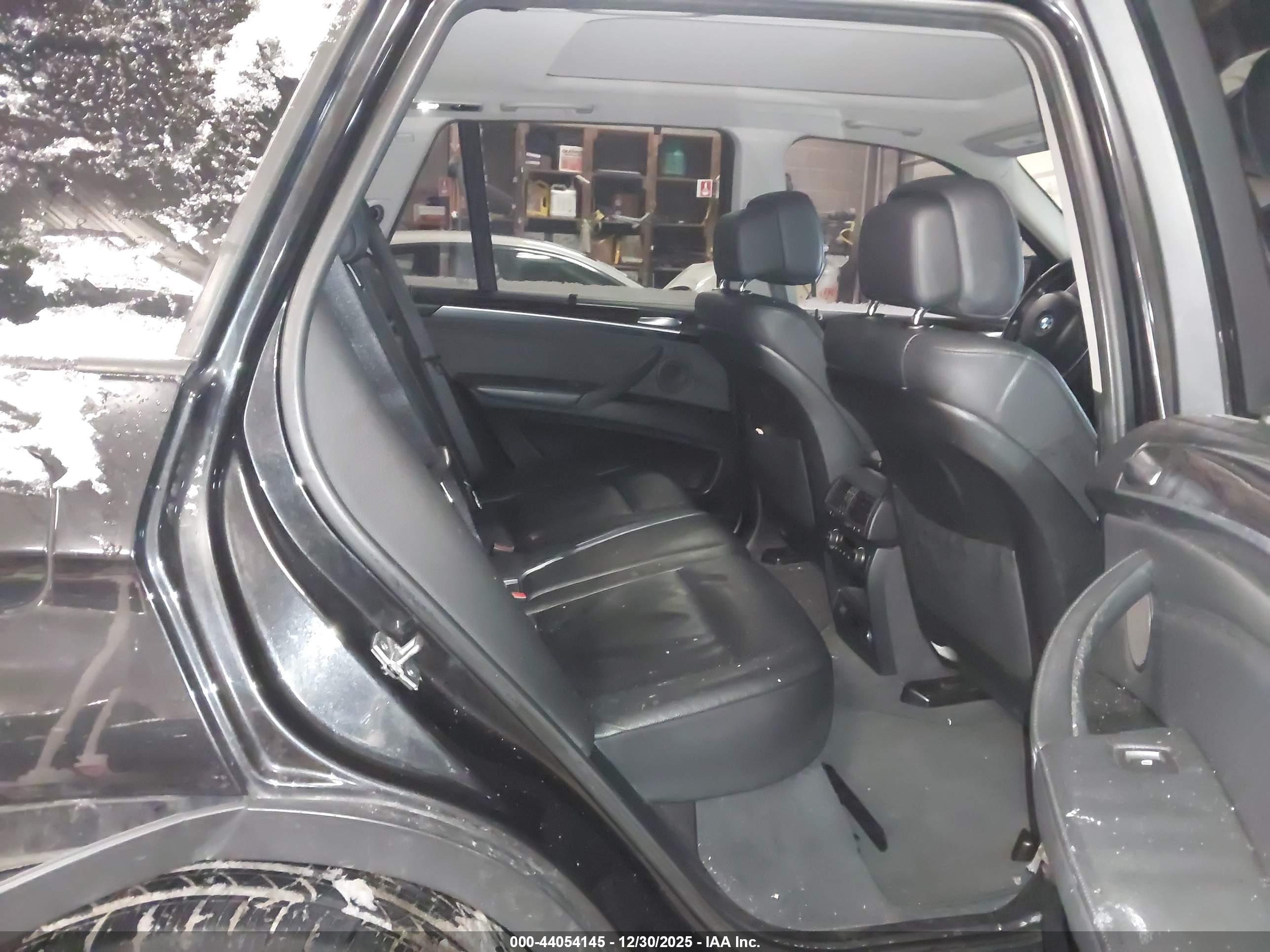 BMW X5 image 8