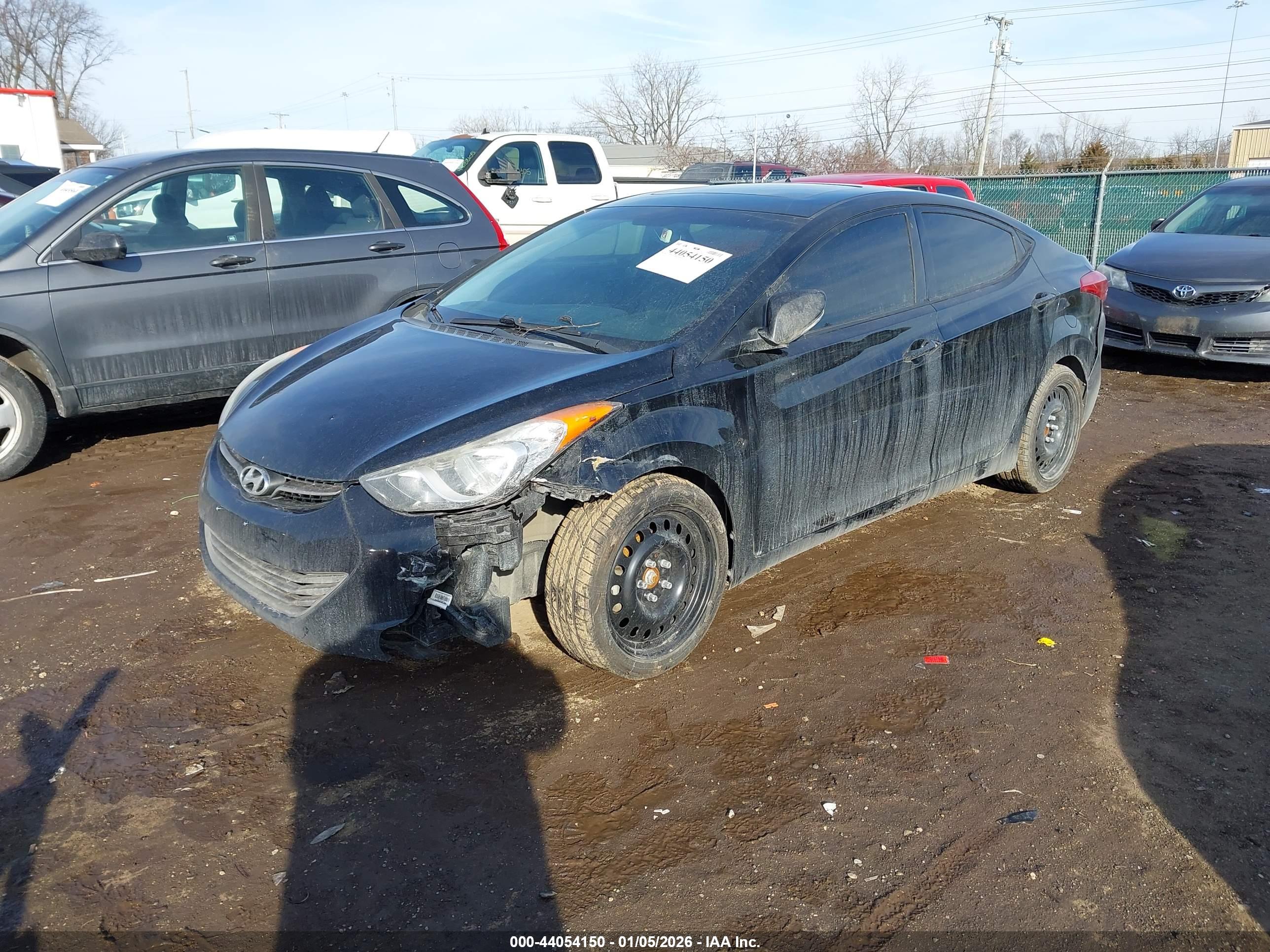 HYUNDAI ELANTRA image 2