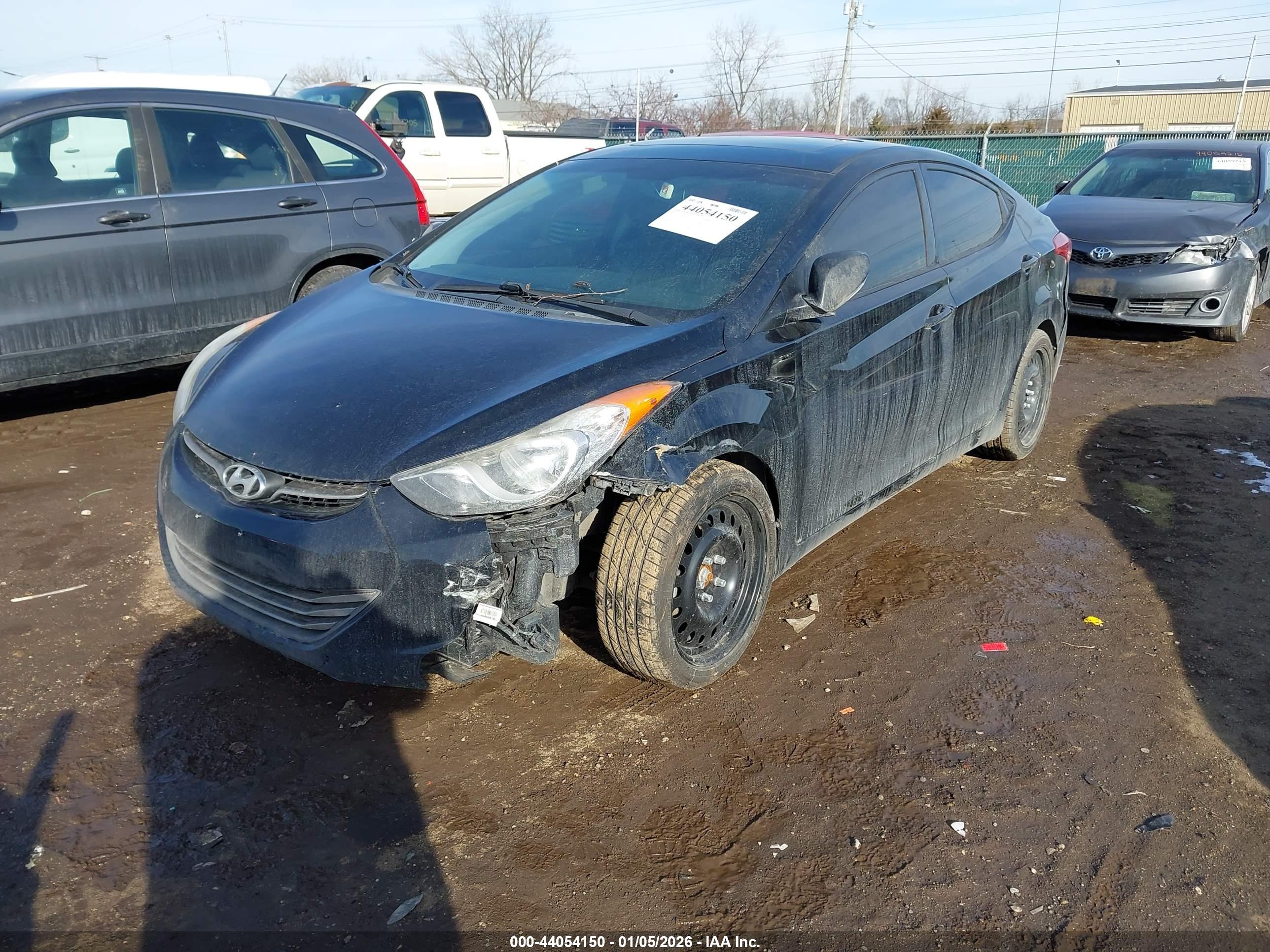 HYUNDAI ELANTRA image 6