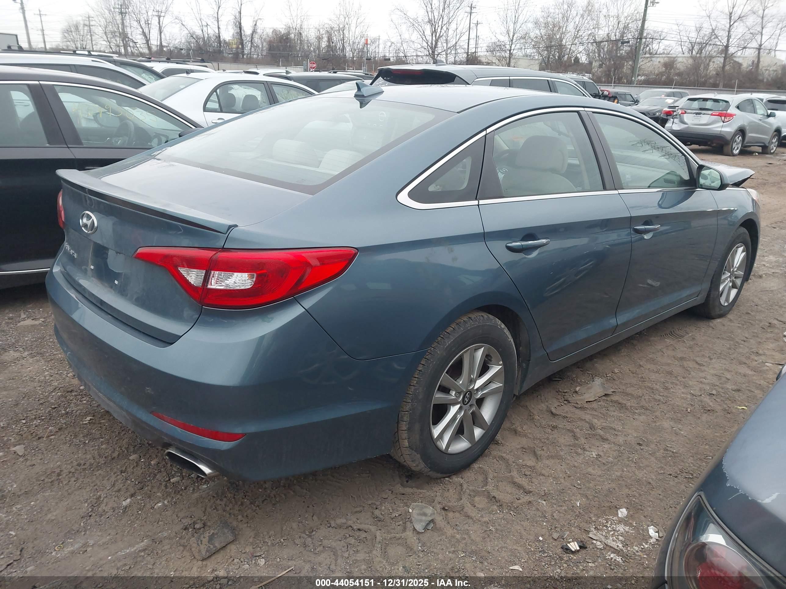HYUNDAI SONATA image 4