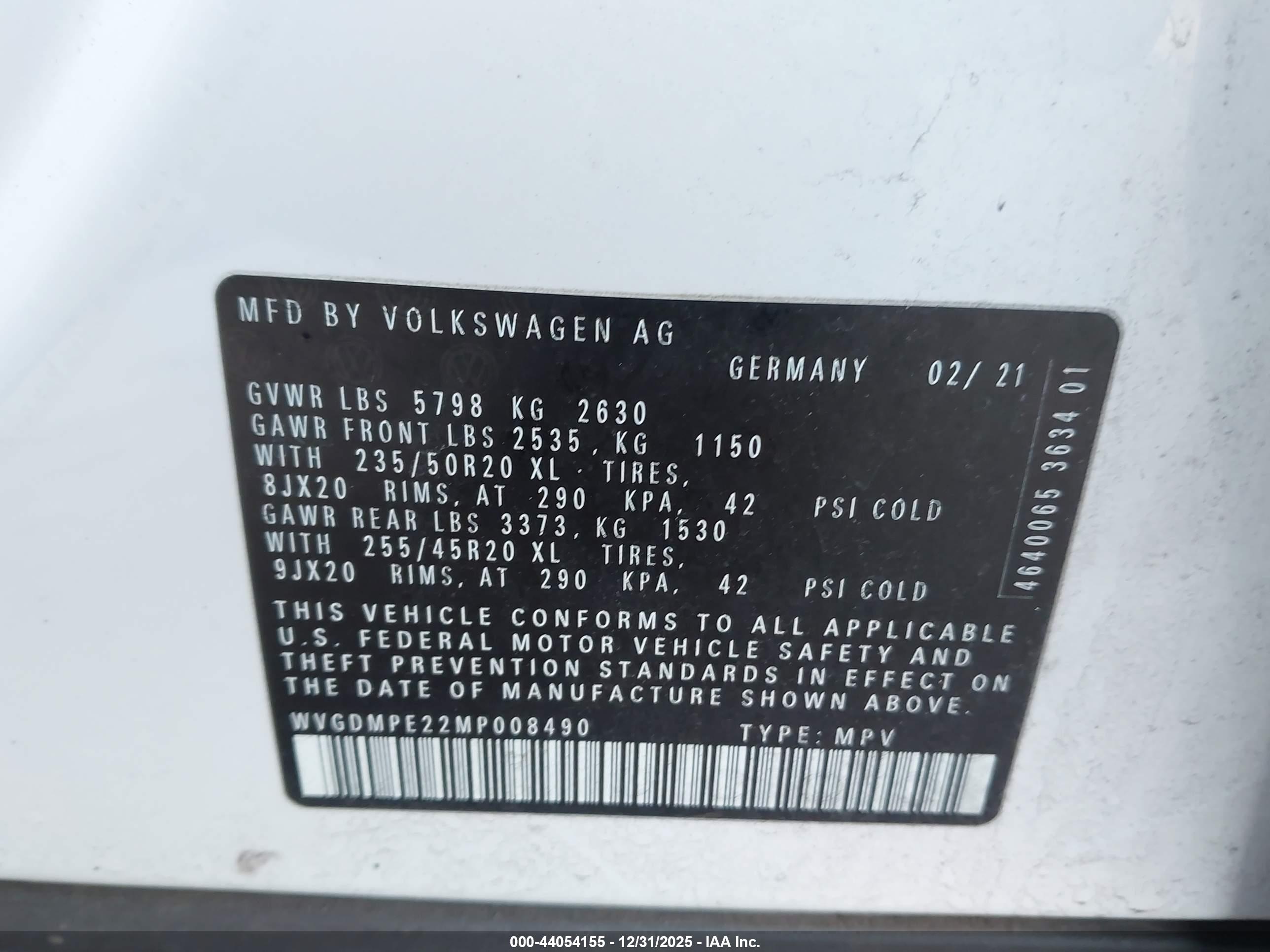 VOLKSWAGEN ID.4 image 9