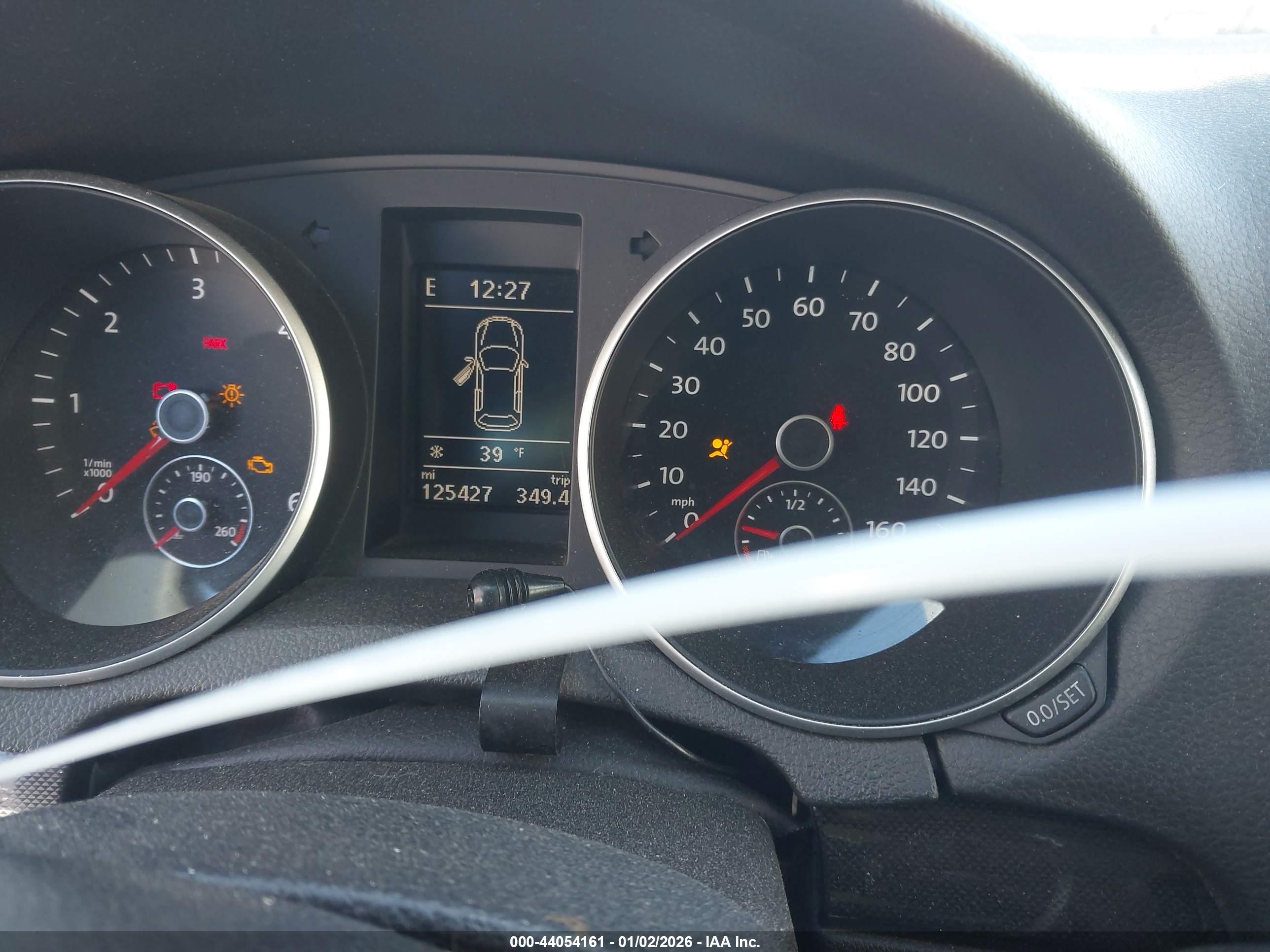 VOLKSWAGEN JETTA image 7