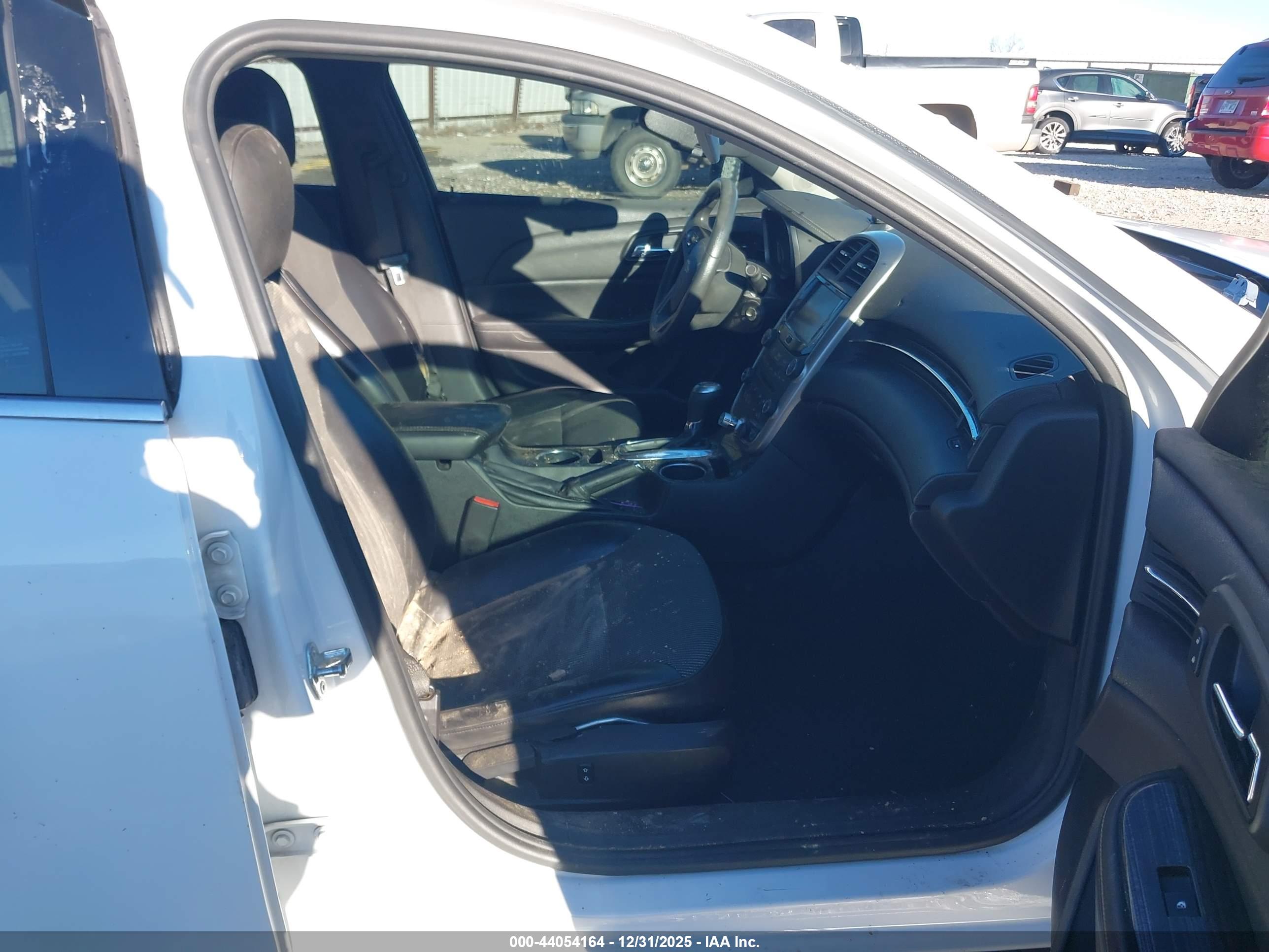 CHEVROLET MALIBU image 5