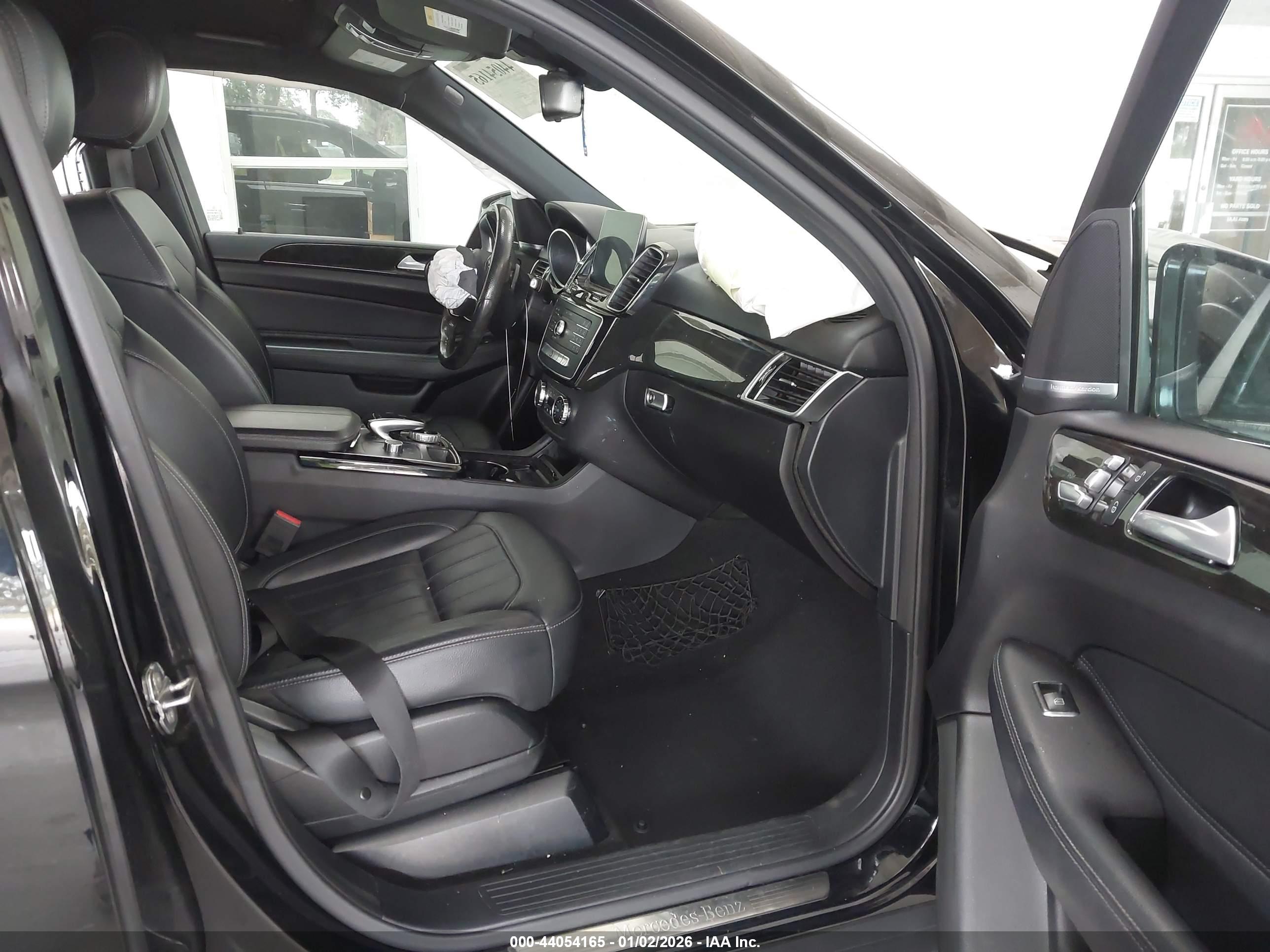 MERCEDES-BENZ GLE image 5