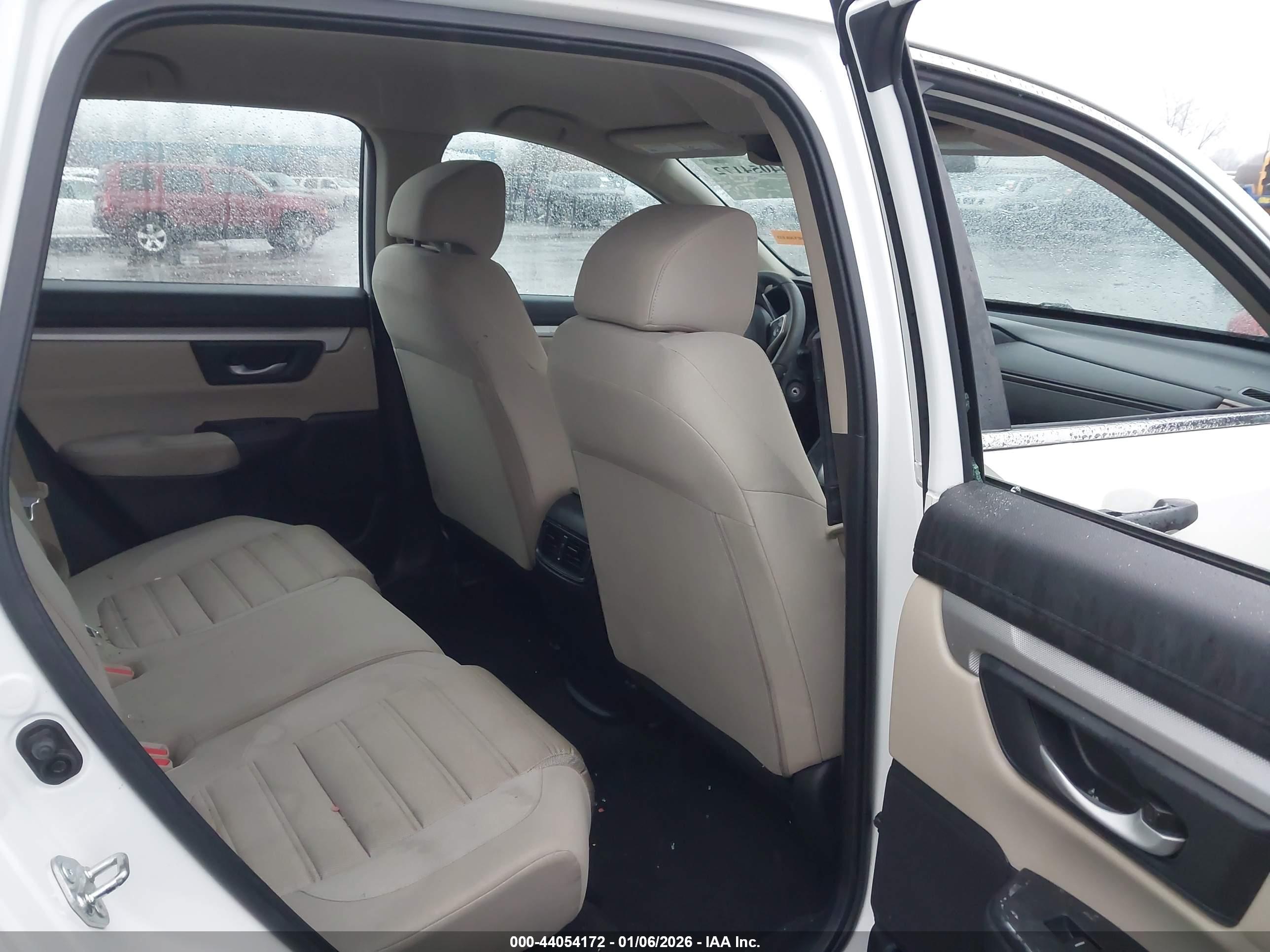 HONDA CR-V image 8