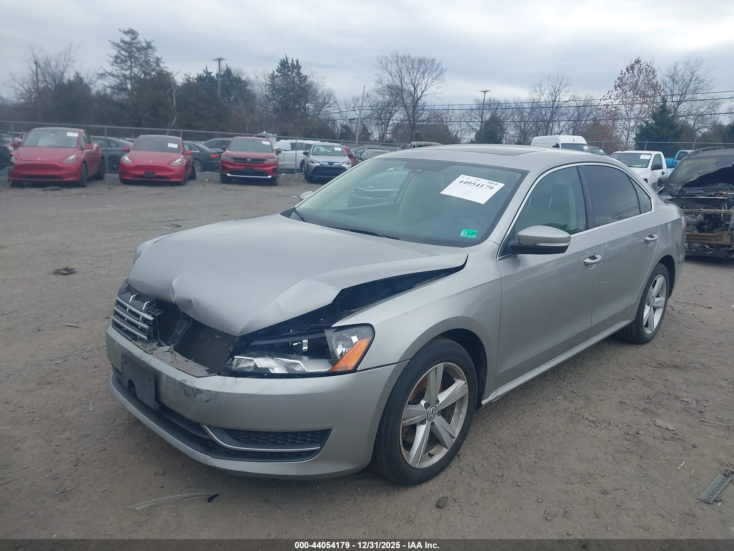 VOLKSWAGEN PASSAT image 2