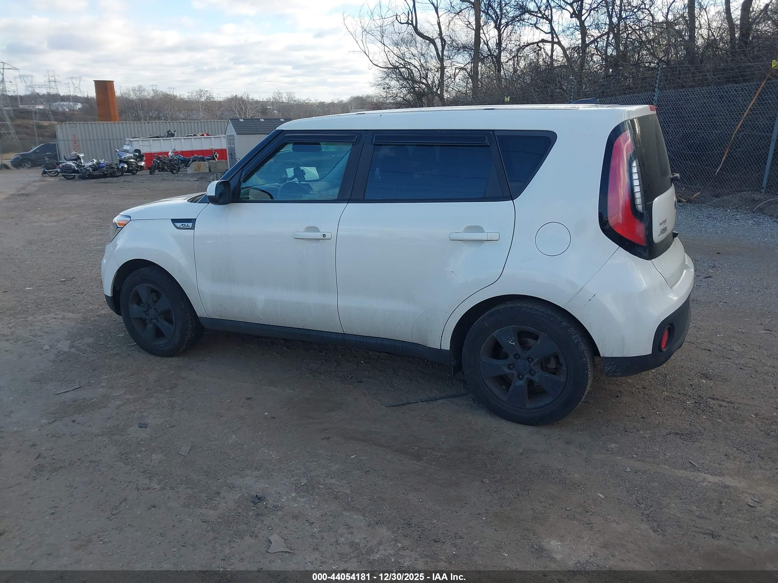 KIA SOUL image 3