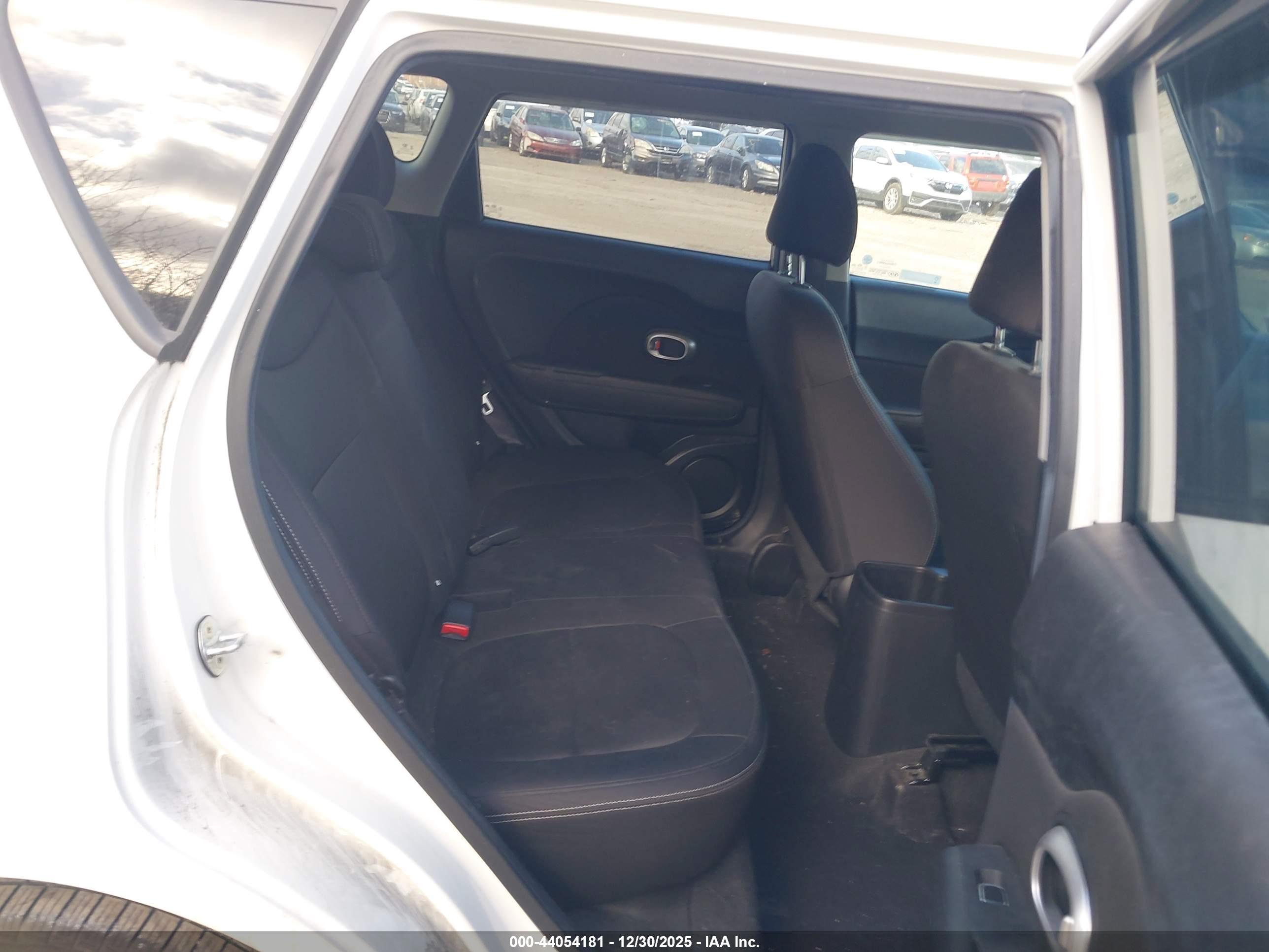 KIA SOUL image 8