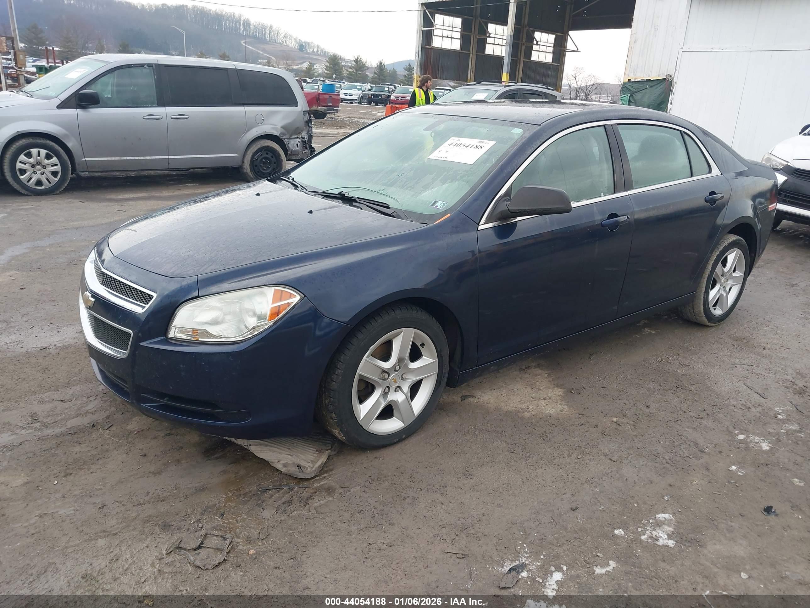 CHEVROLET MALIBU image 2