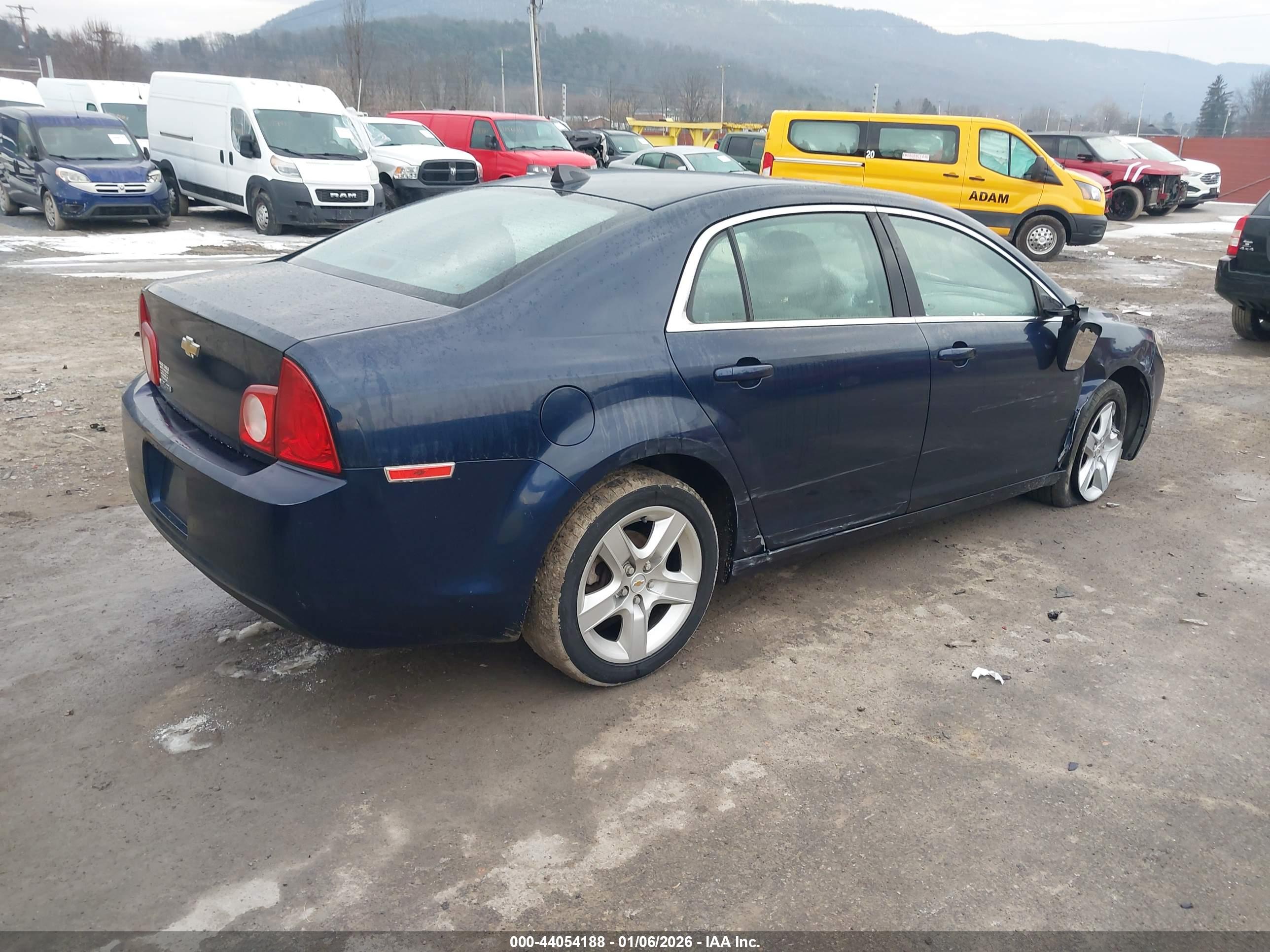 CHEVROLET MALIBU image 4