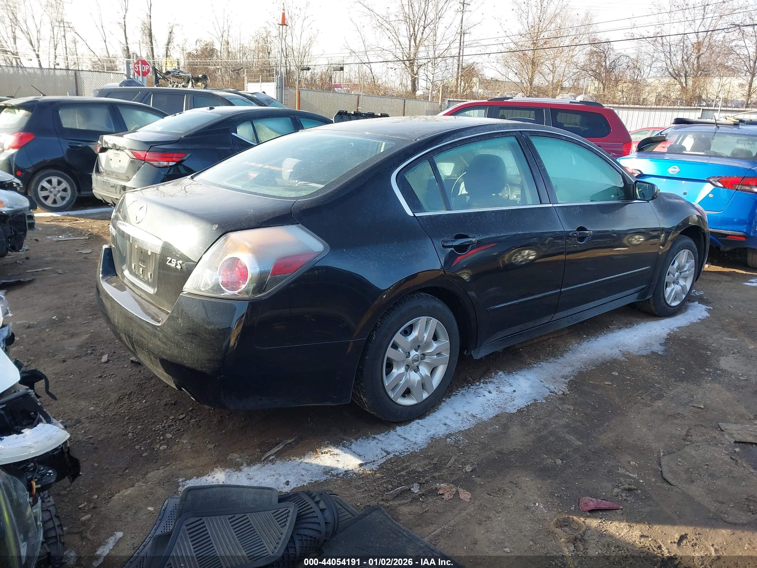NISSAN ALTIMA image 4