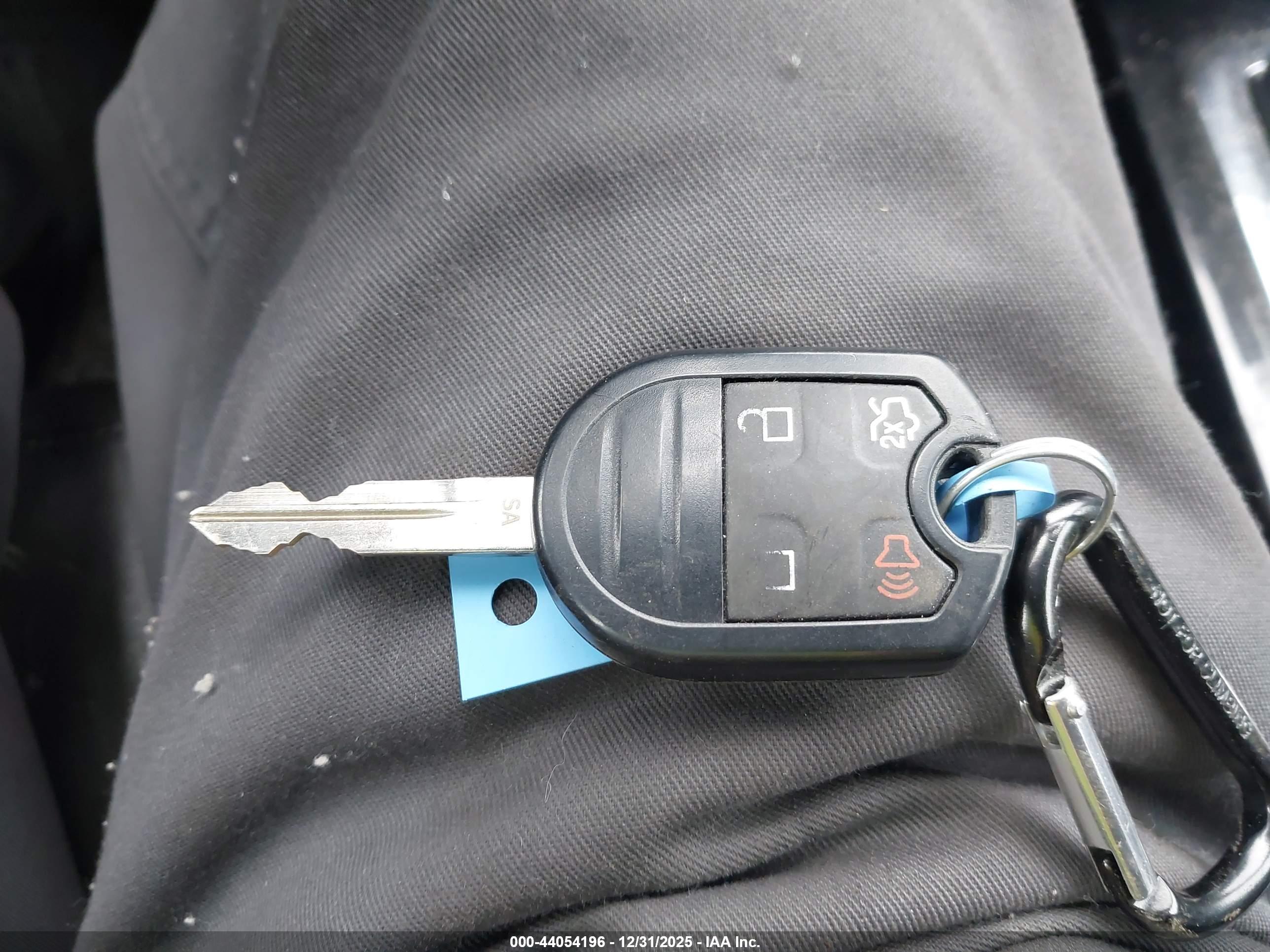 FORD ESCAPE image 11