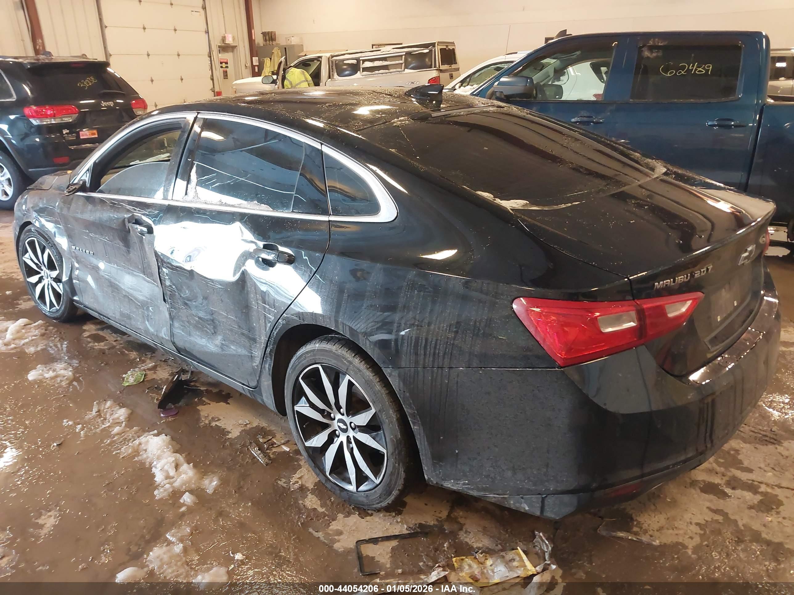 CHEVROLET MALIBU image 3