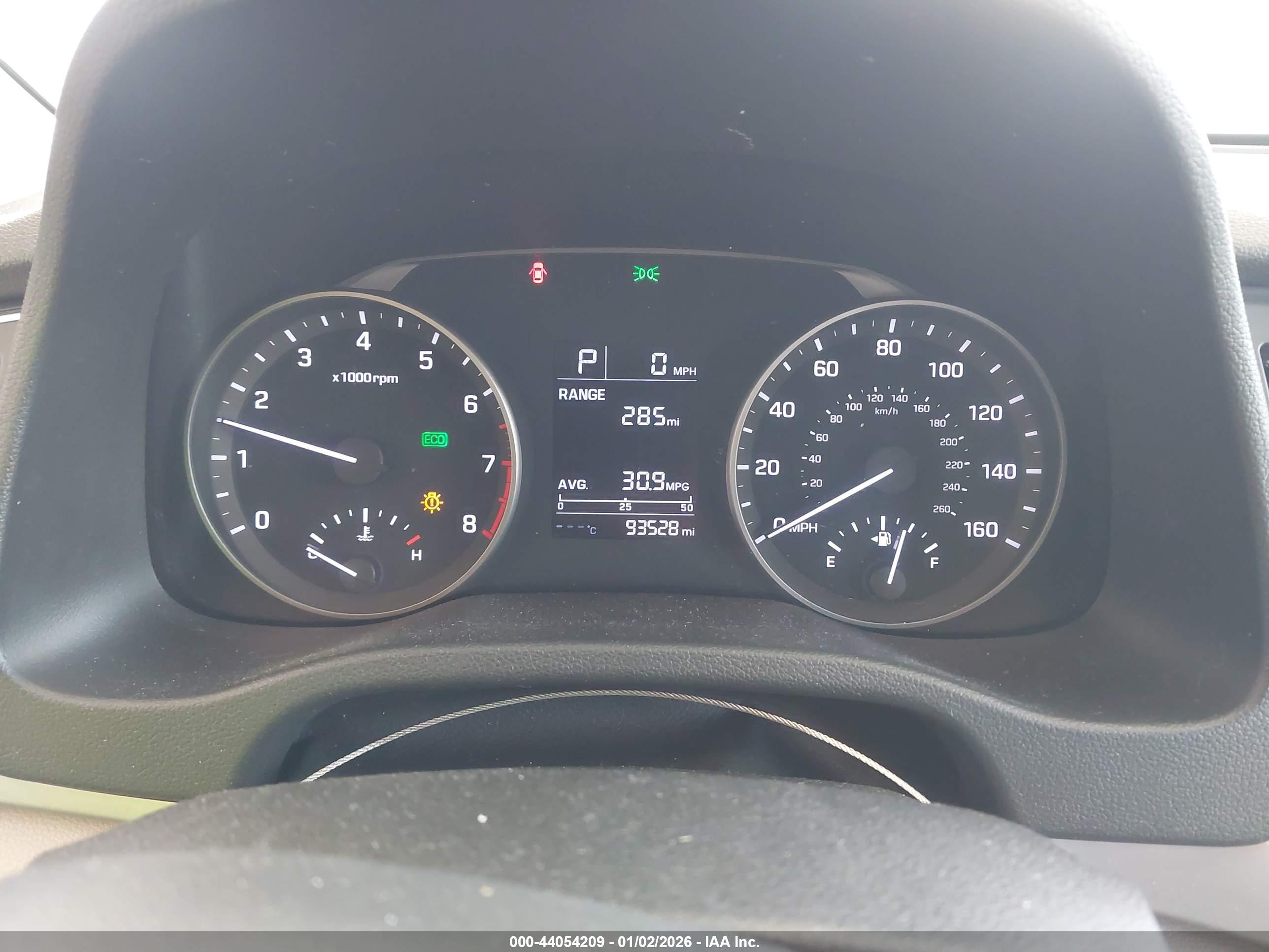 HYUNDAI ELANTRA image 7