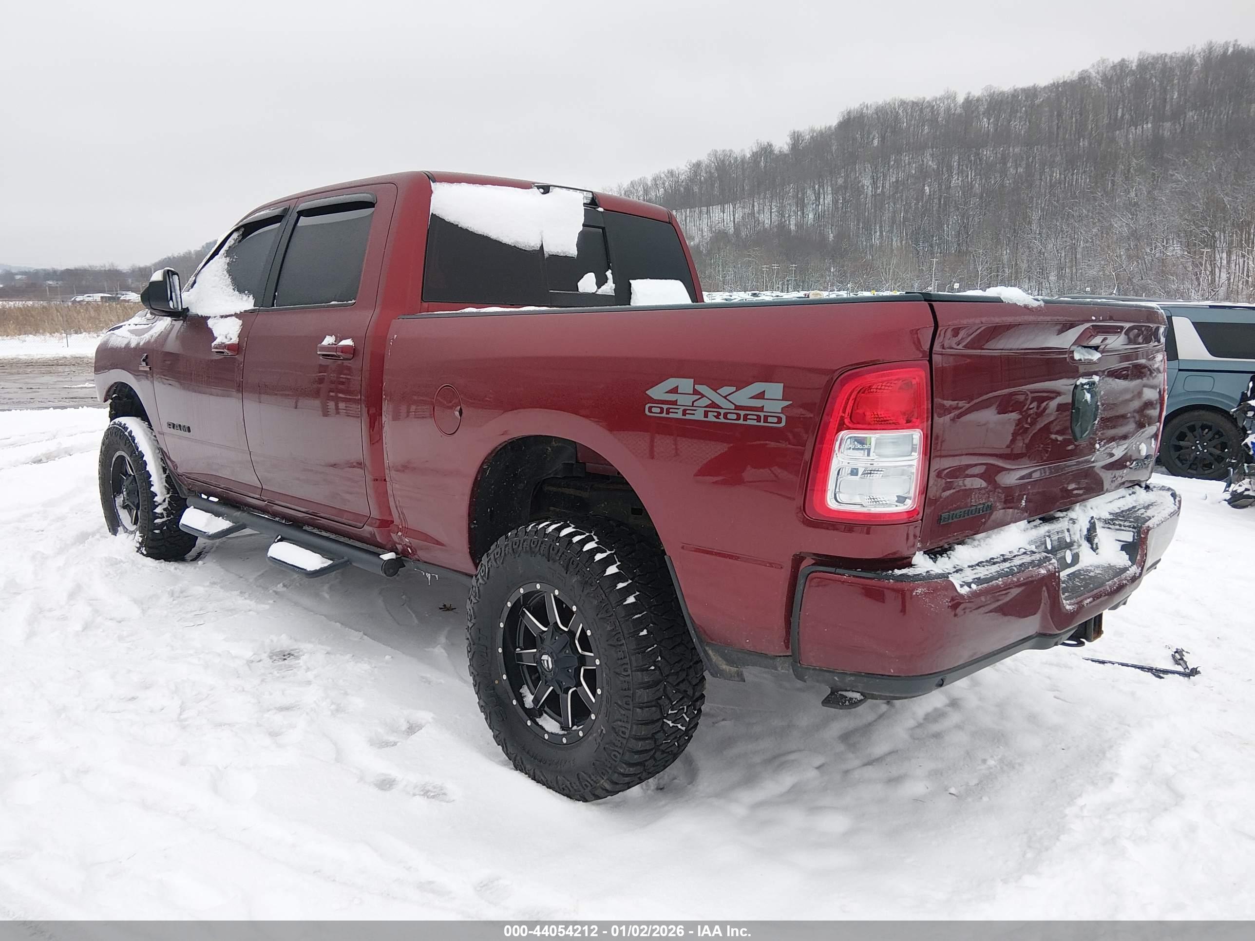 RAM 2500 image 3