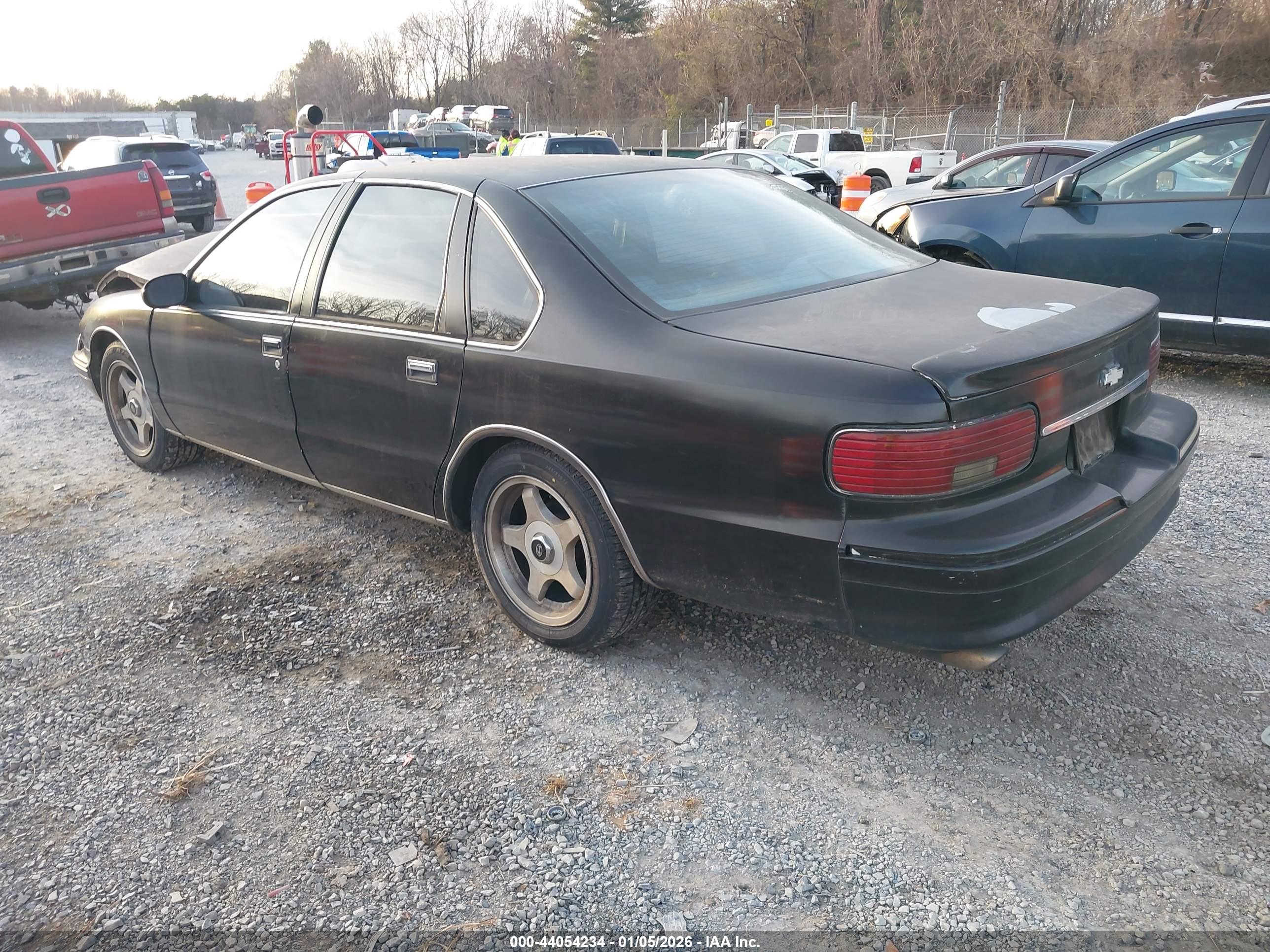 CHEVROLET CAPRICE image 3