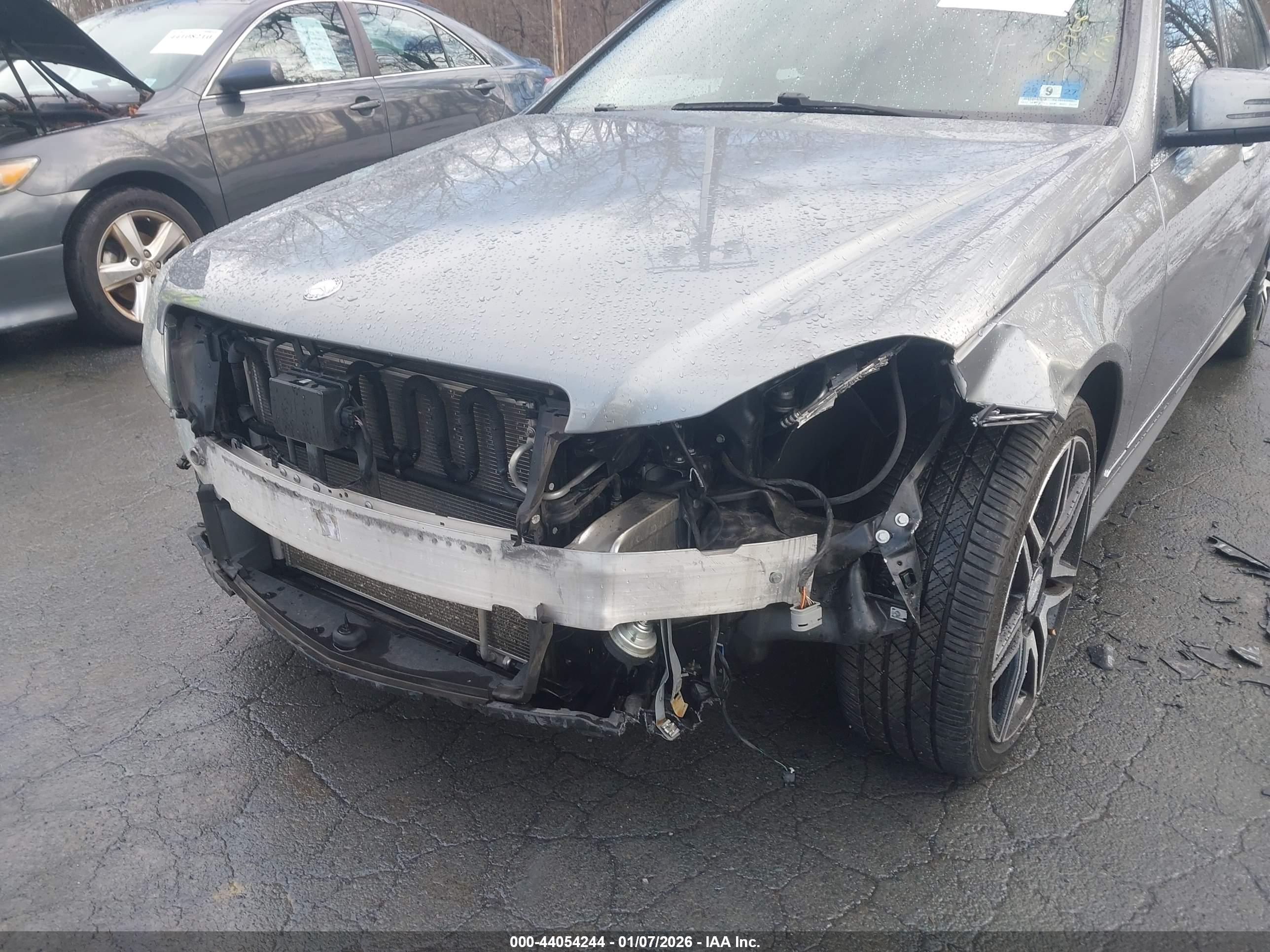 MERCEDES-BENZ C image 6