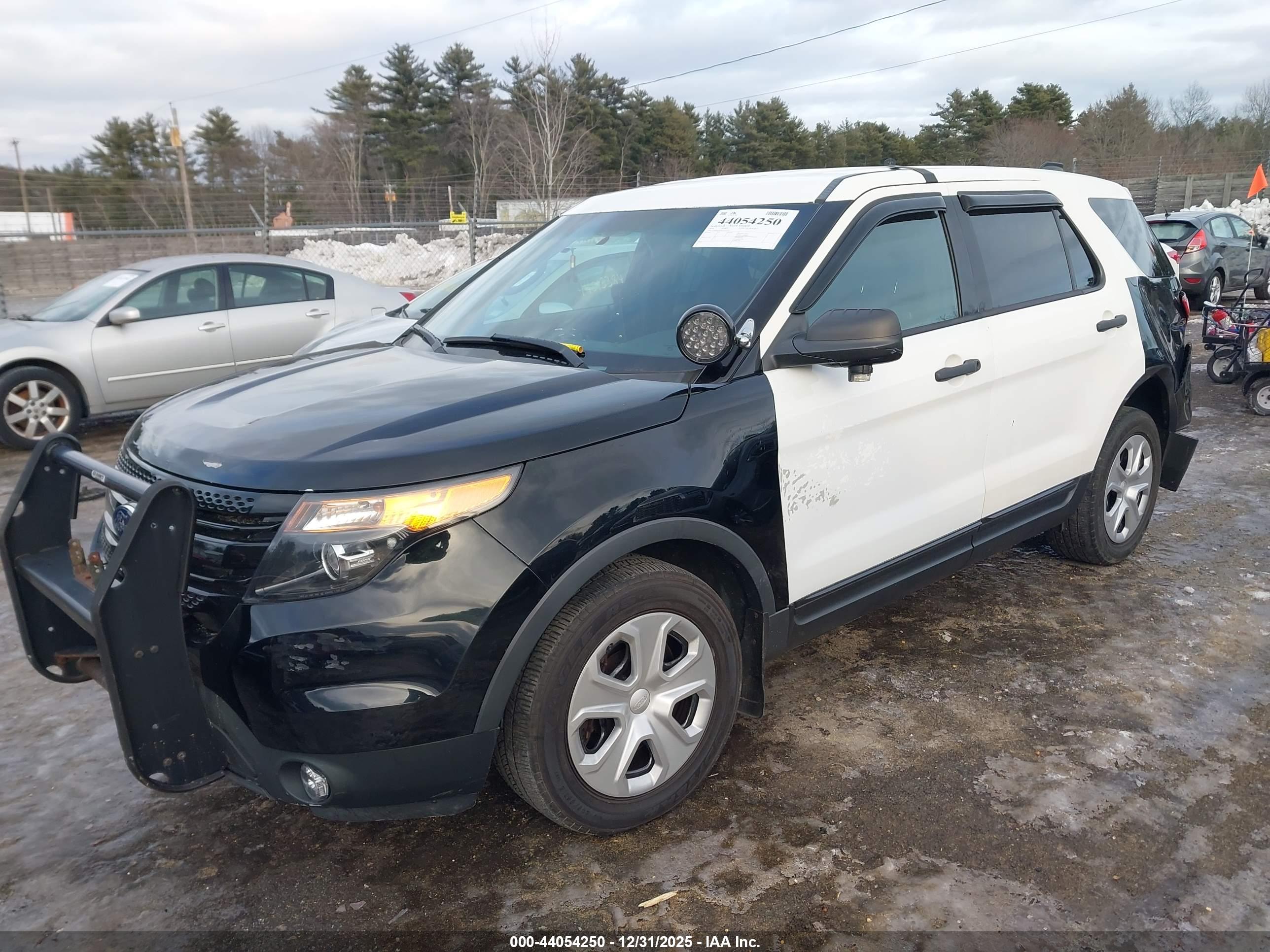 FORD UTILITY image 2