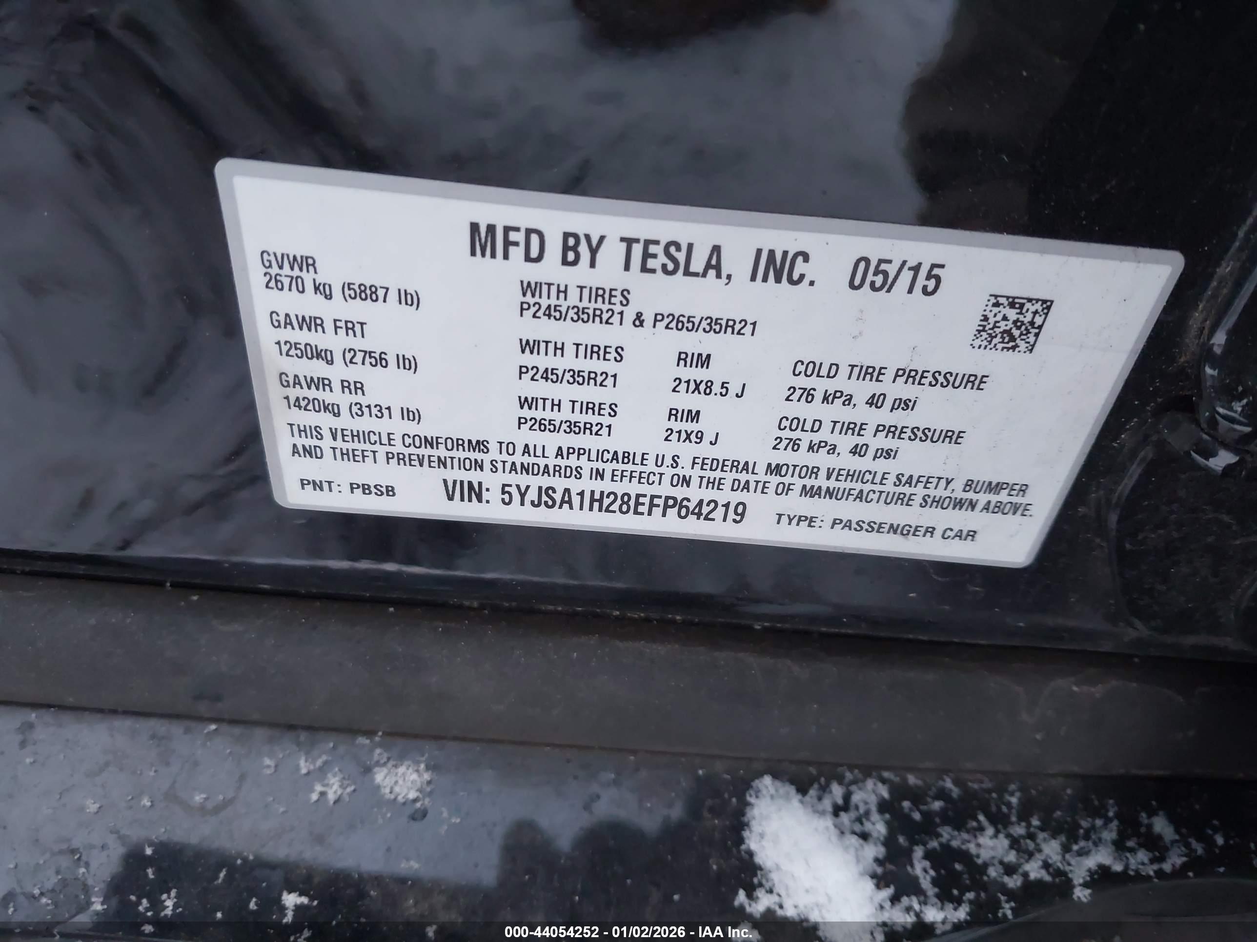 TESLA MODEL image 9