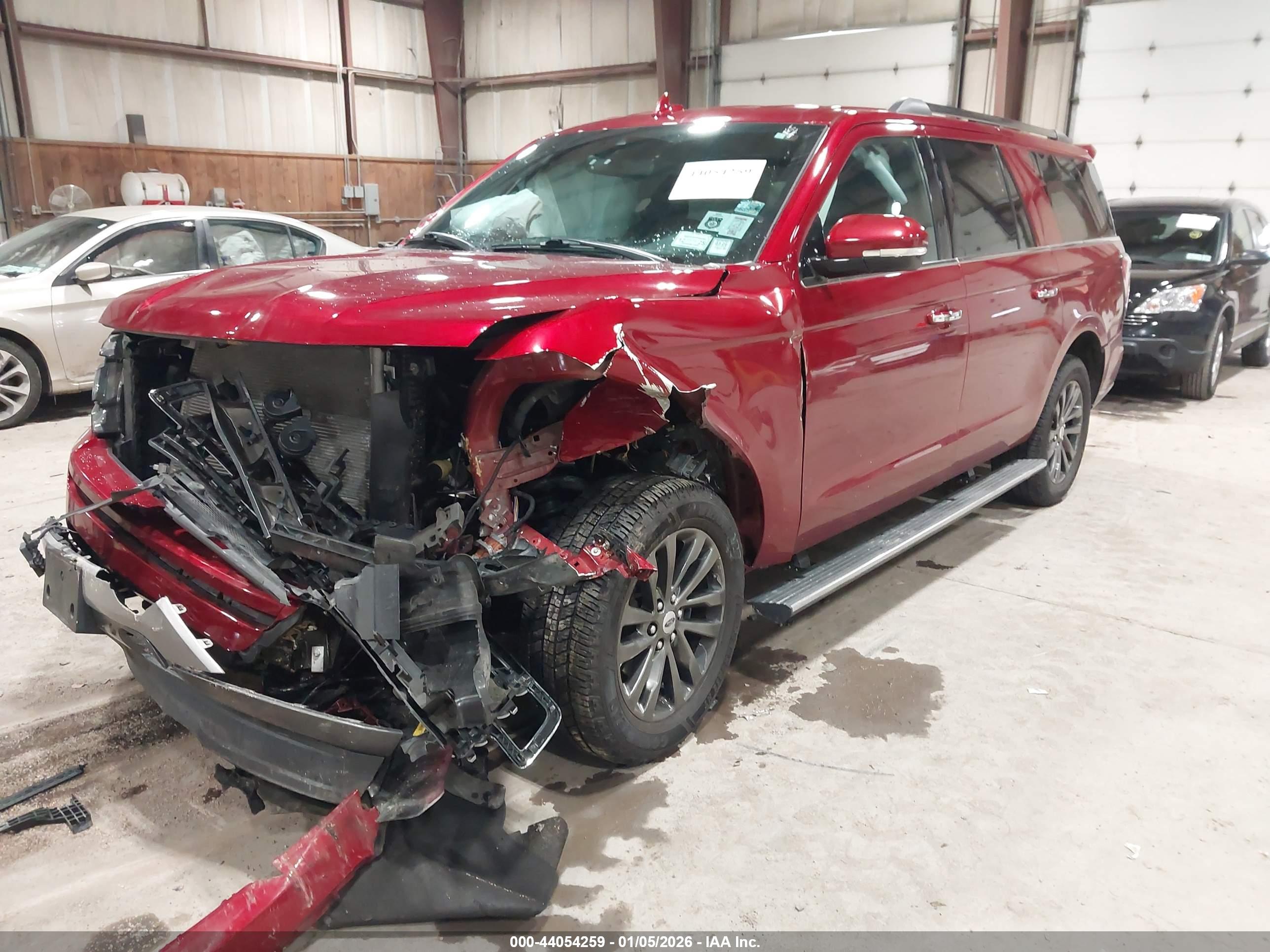 FORD EXPEDITION image 6