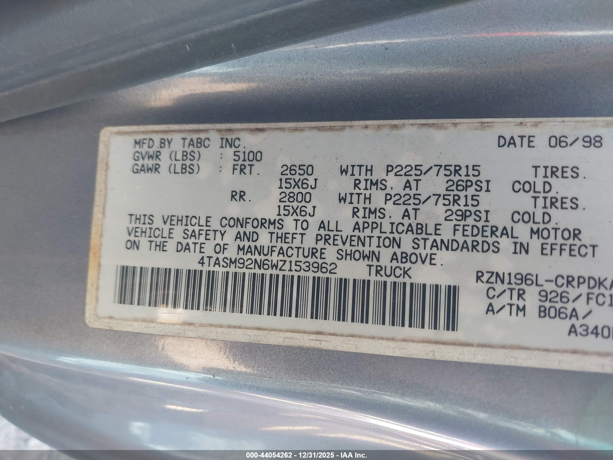 TOYOTA TACOMA image 9