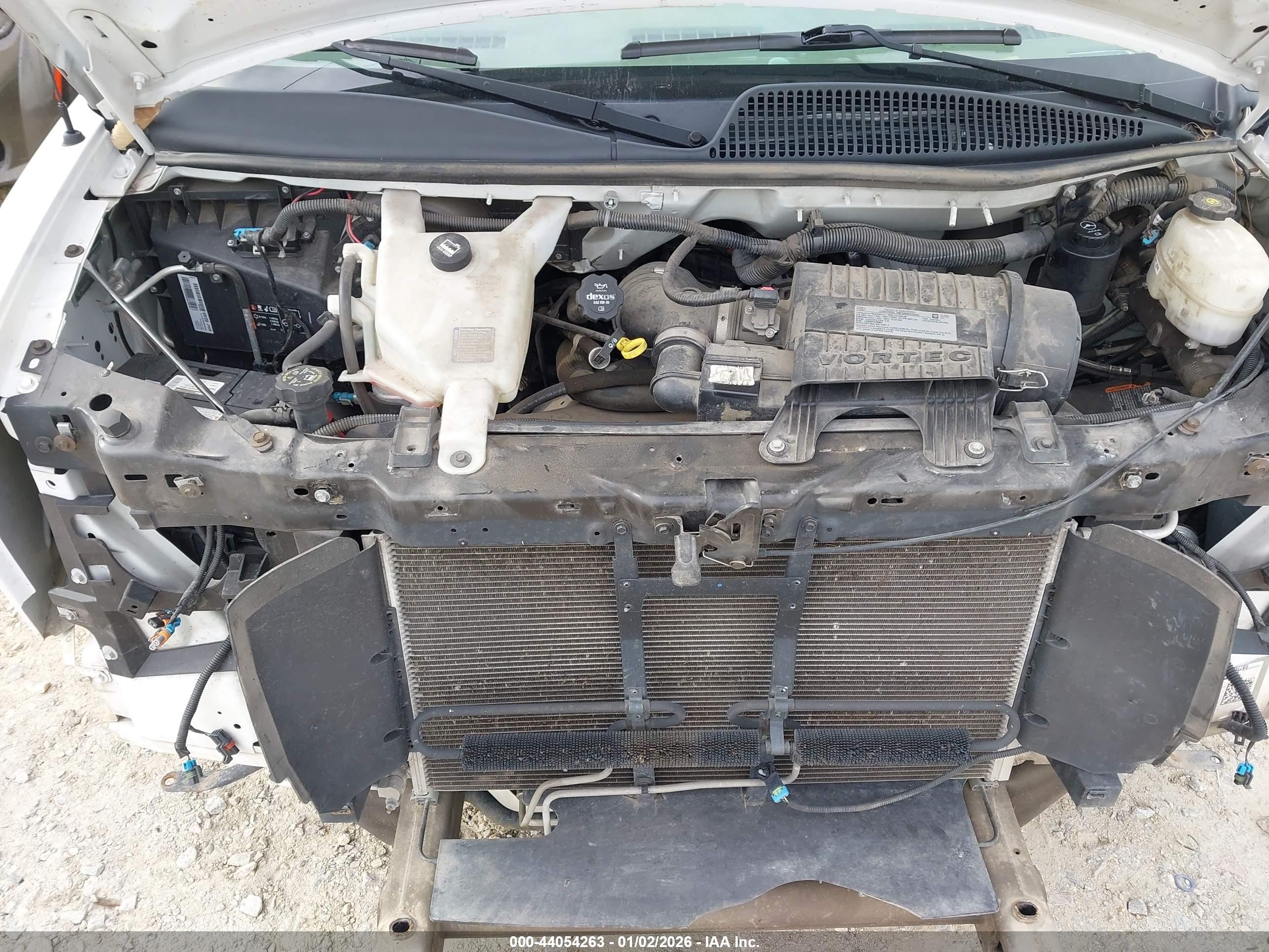CHEVROLET EXPRESS image 10