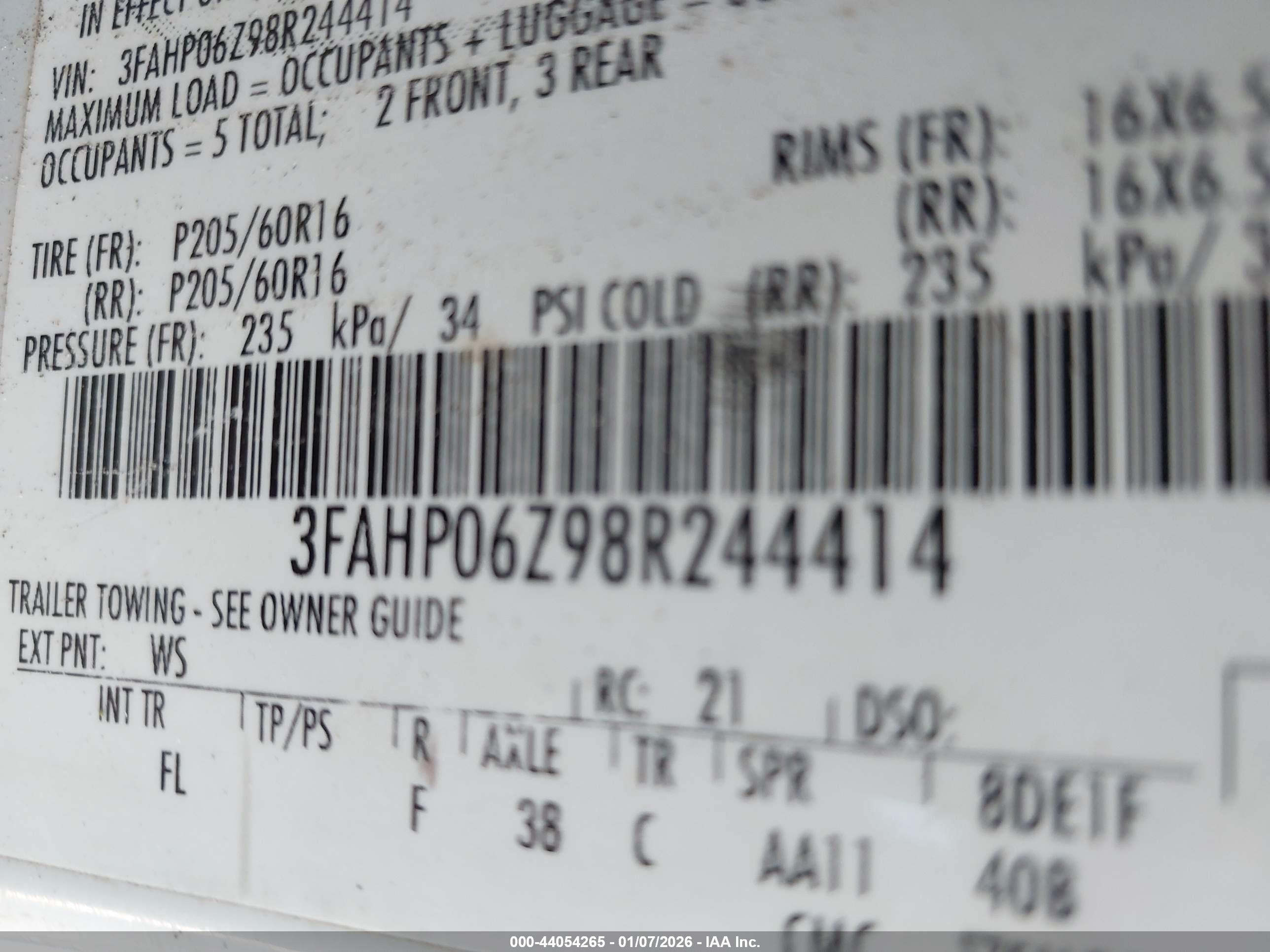 FORD FUSION image 9
