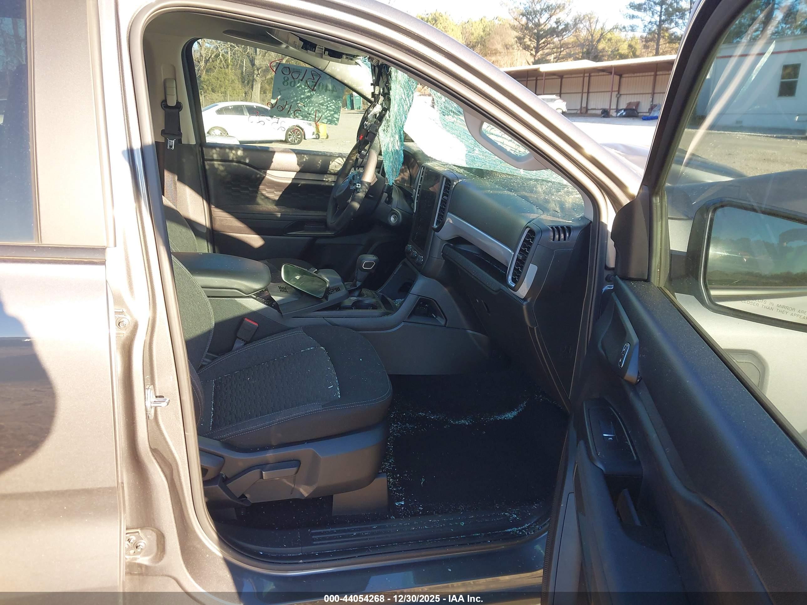 FORD RANGER image 5