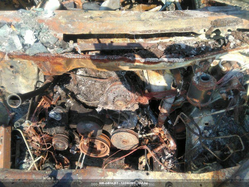 CHEVROLET EXPRESS image 10