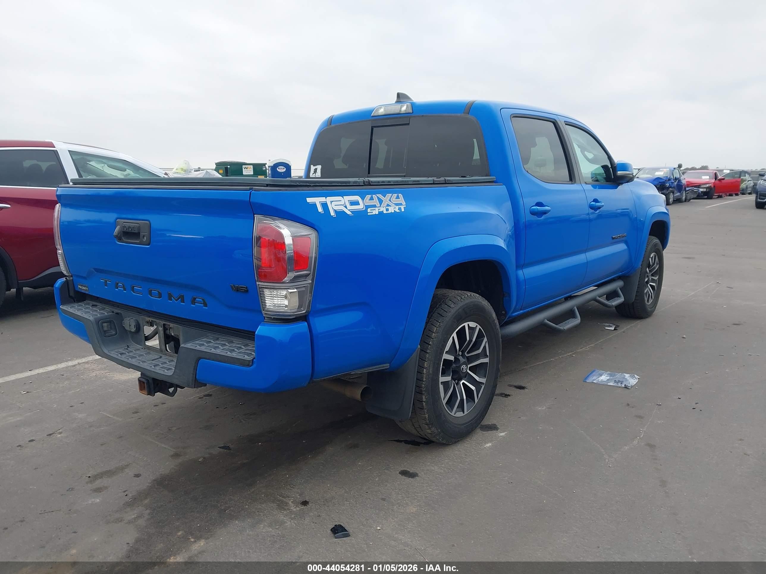 TOYOTA TACOMA image 4