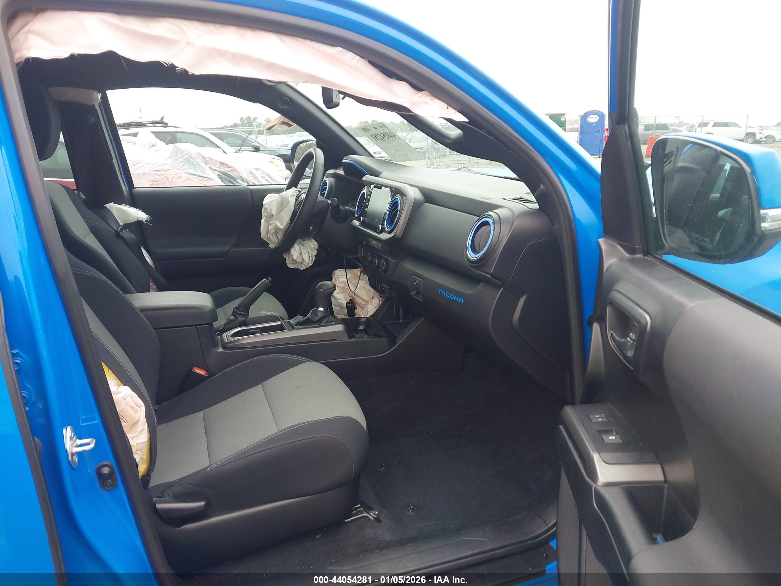 TOYOTA TACOMA image 5