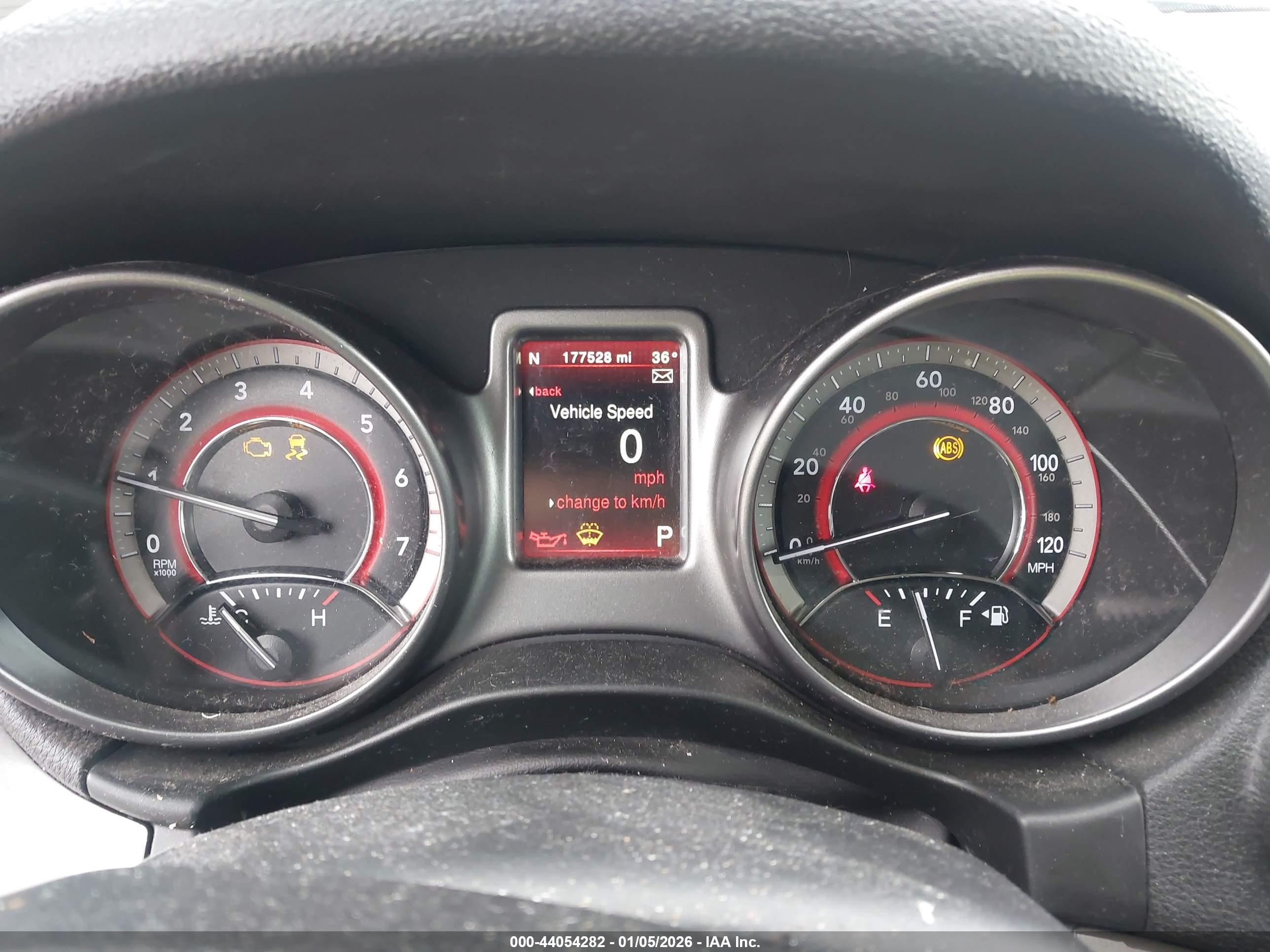 DODGE JOURNEY image 7
