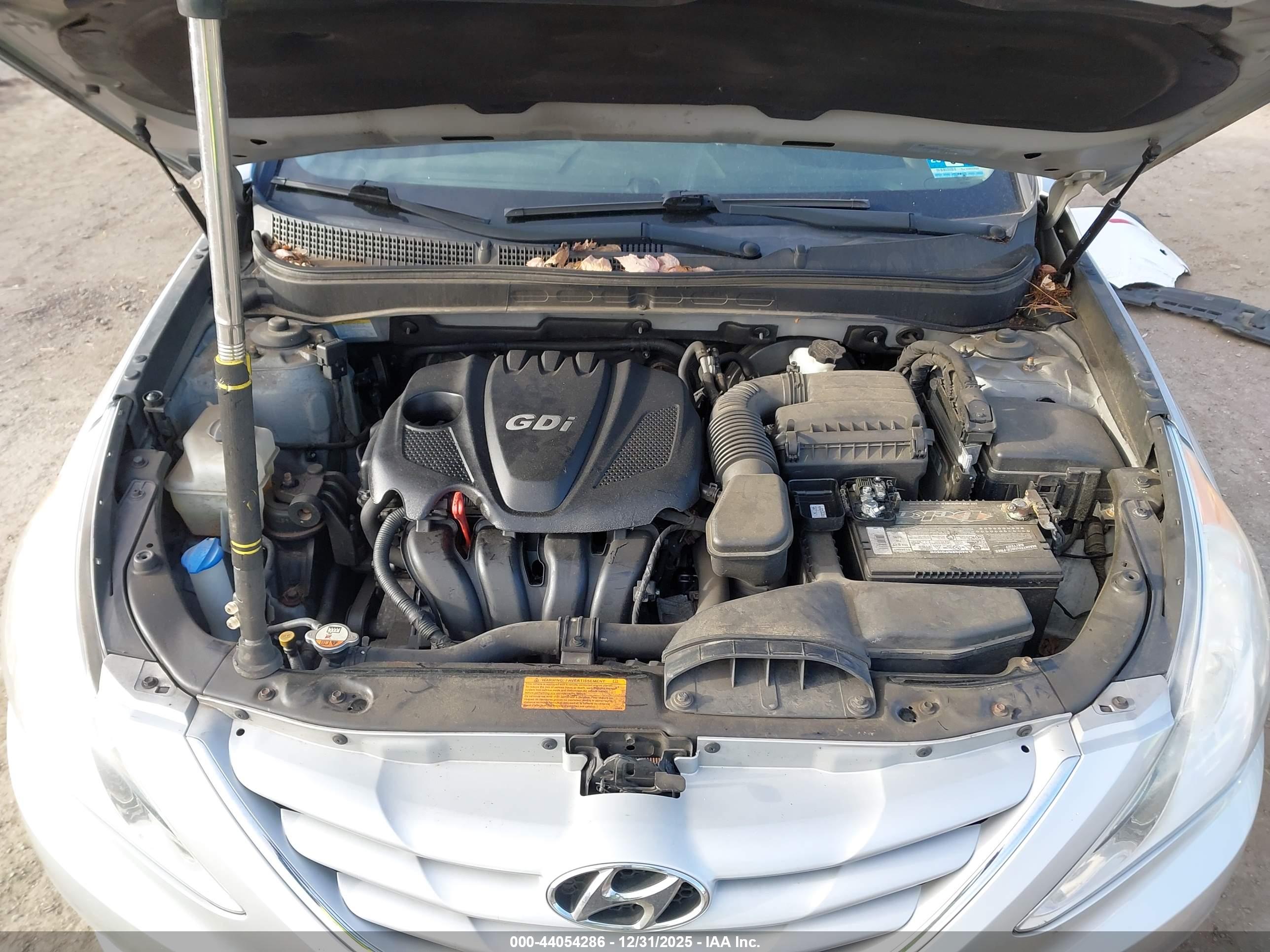 HYUNDAI SONATA image 10