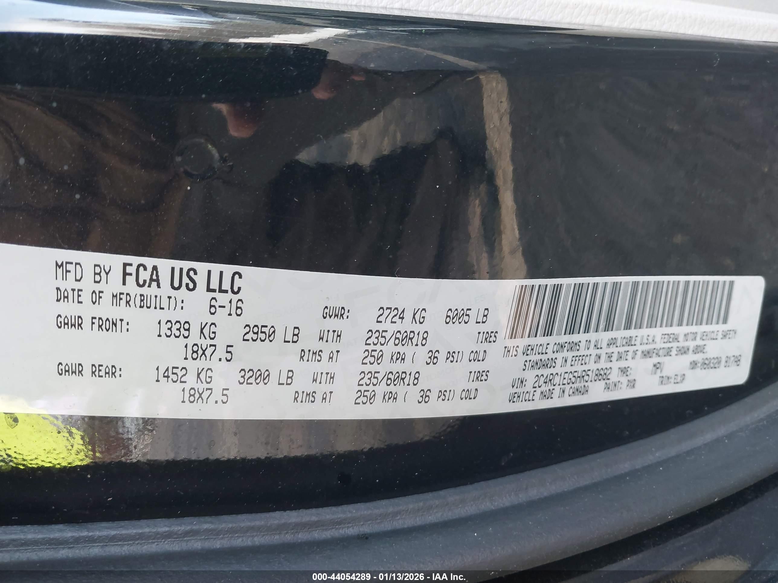 CHRYSLER PACIFICA image 9