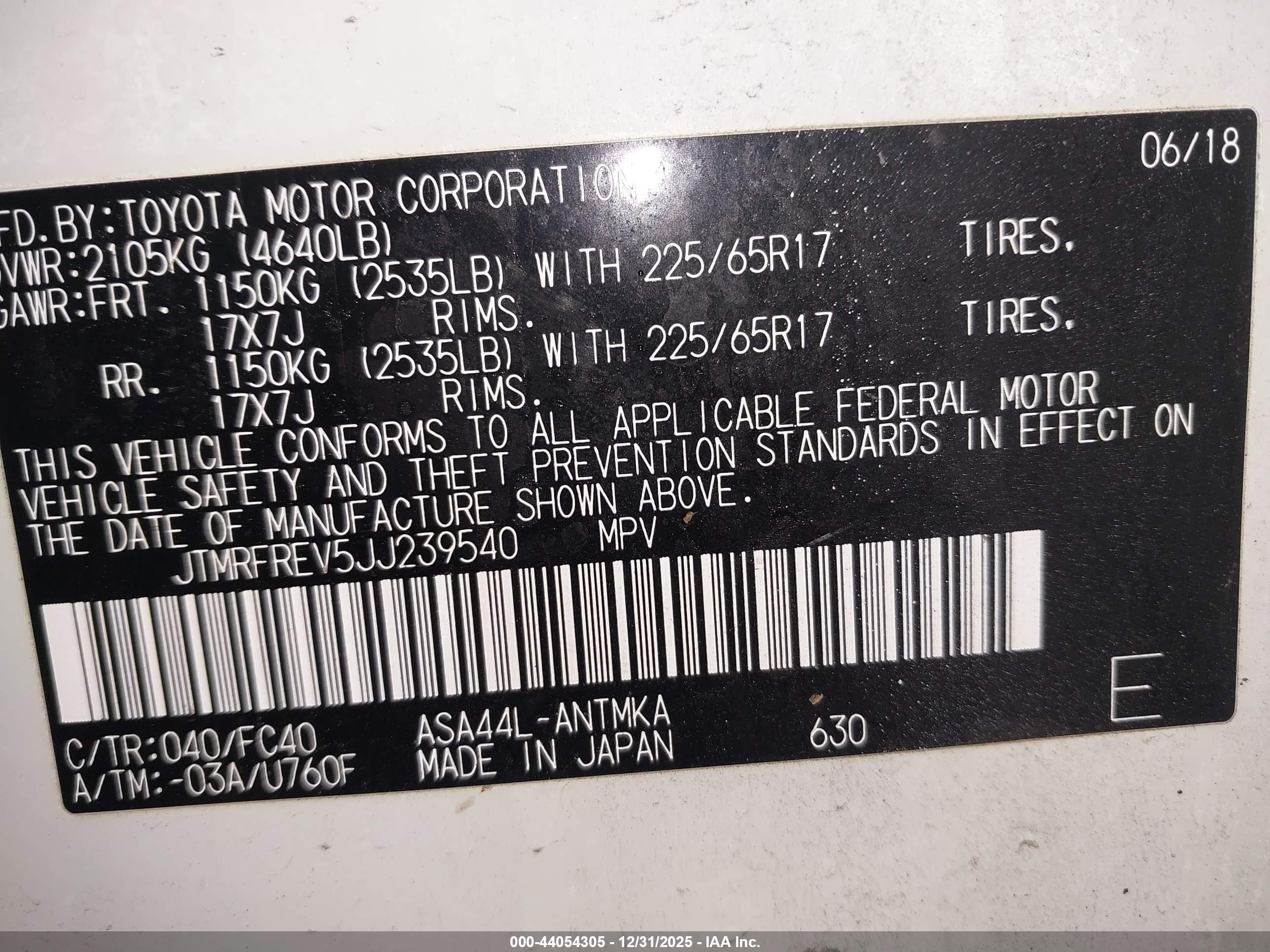 TOYOTA RAV4 image 9