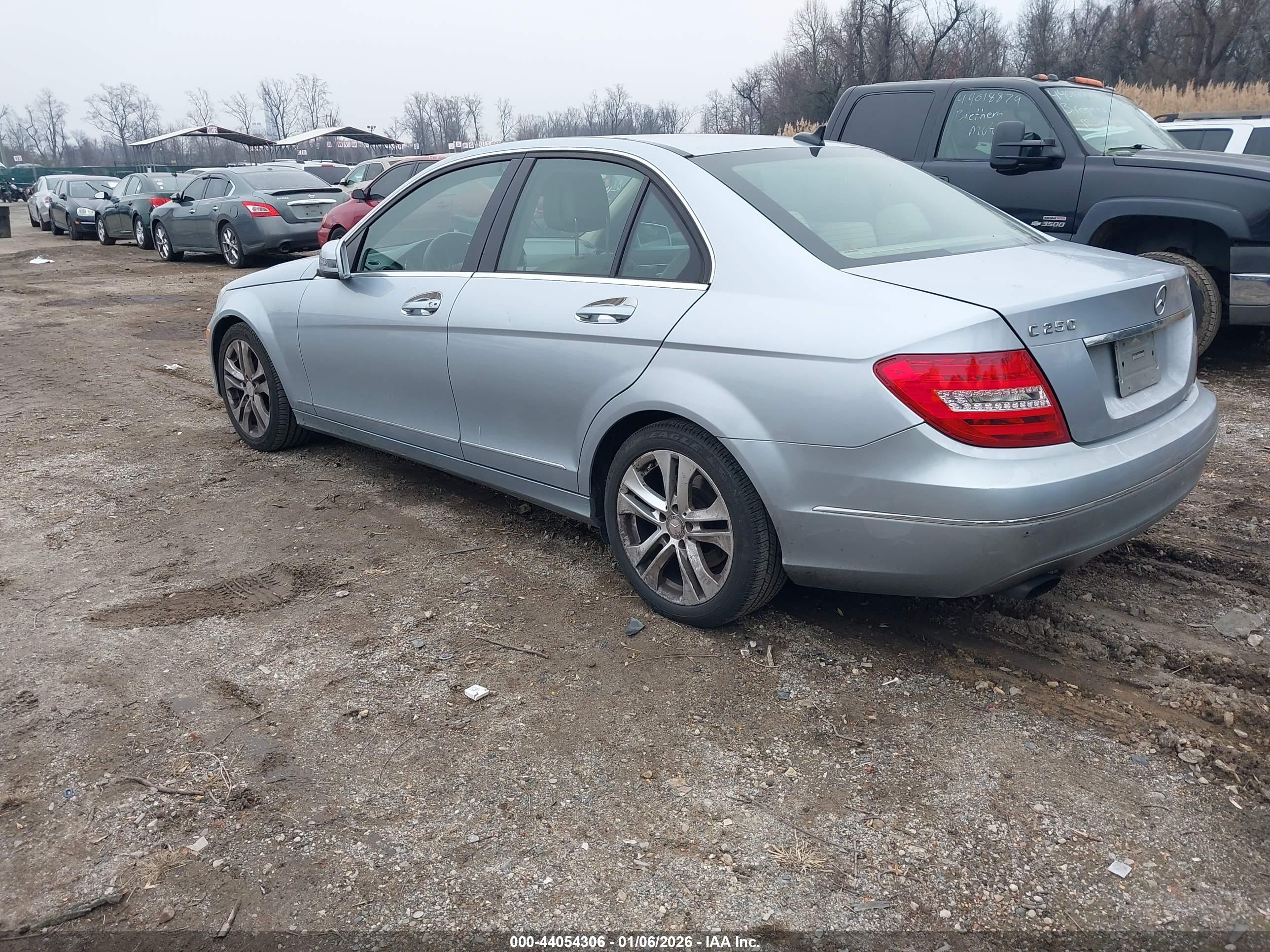 MERCEDES-BENZ C image 3